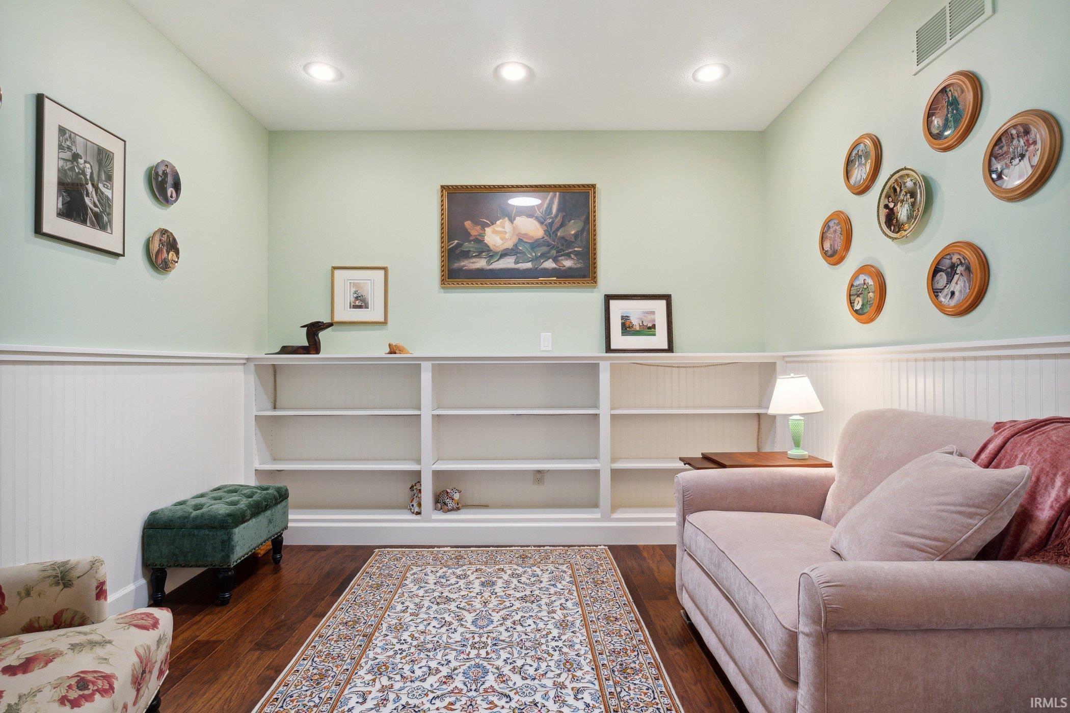 3305 Bridgetown