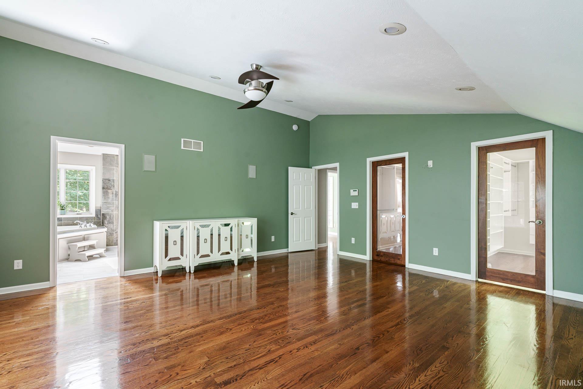 50905 Persimmon