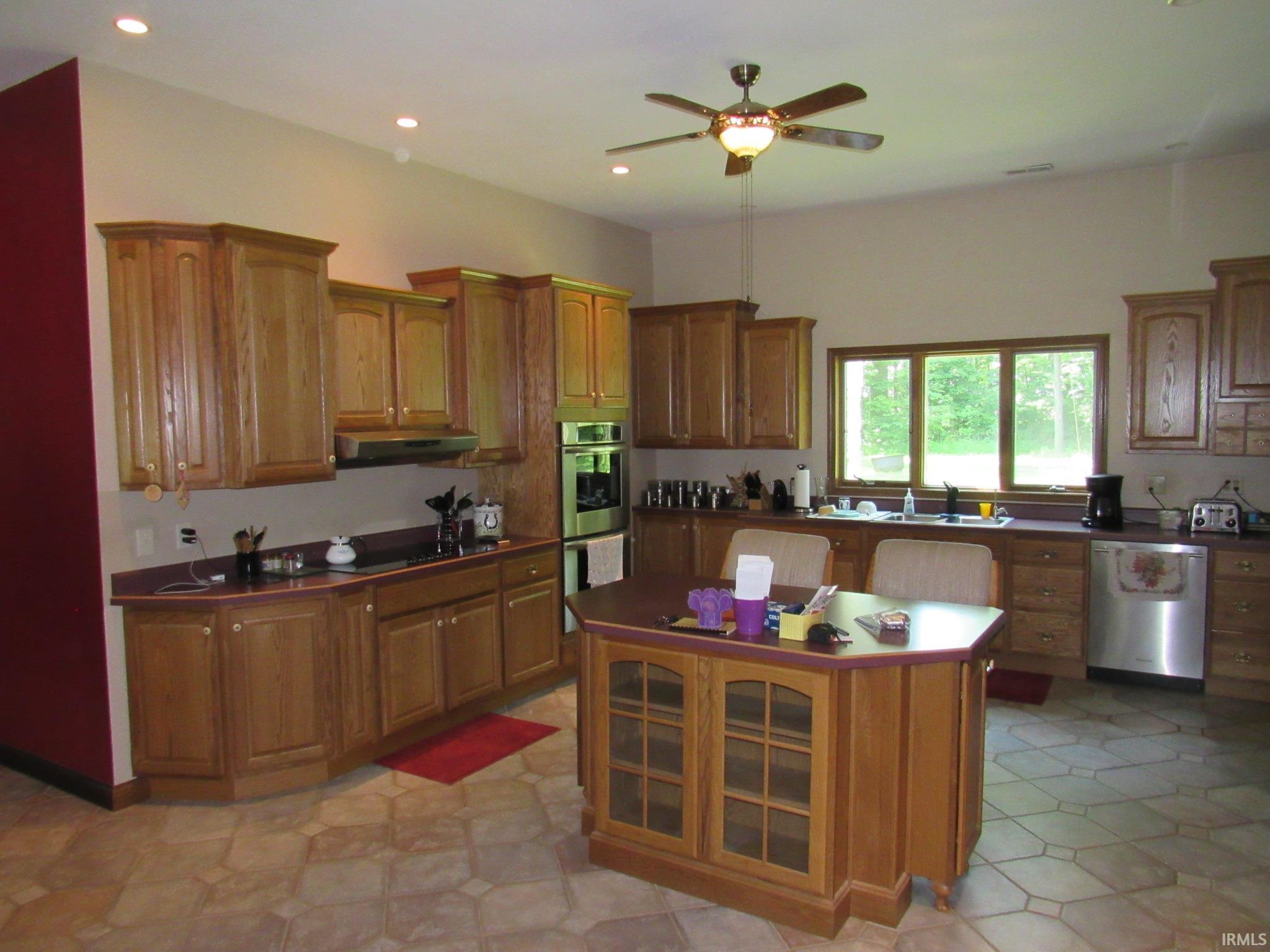 12720 Wayne Trace
