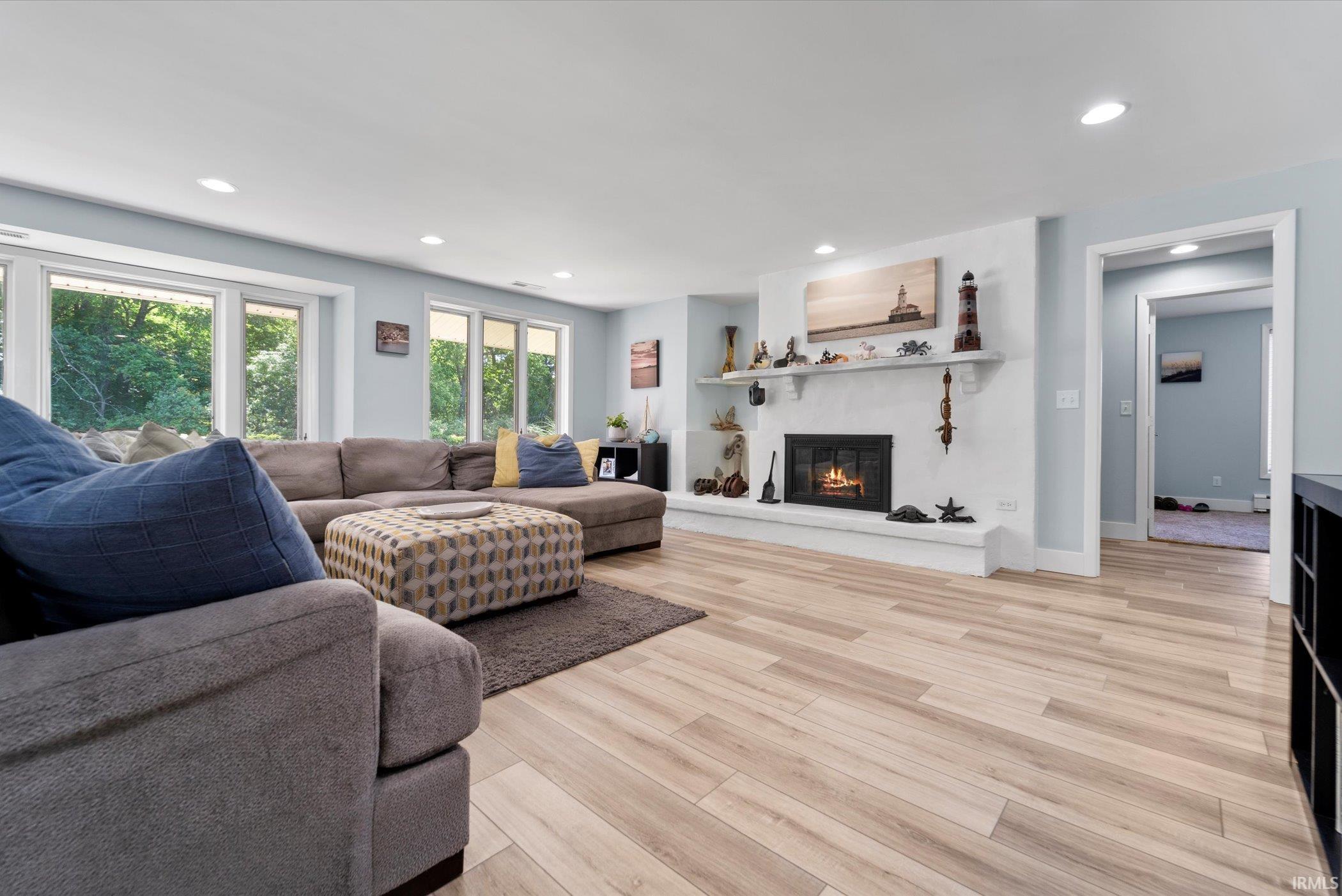 611 Carroll