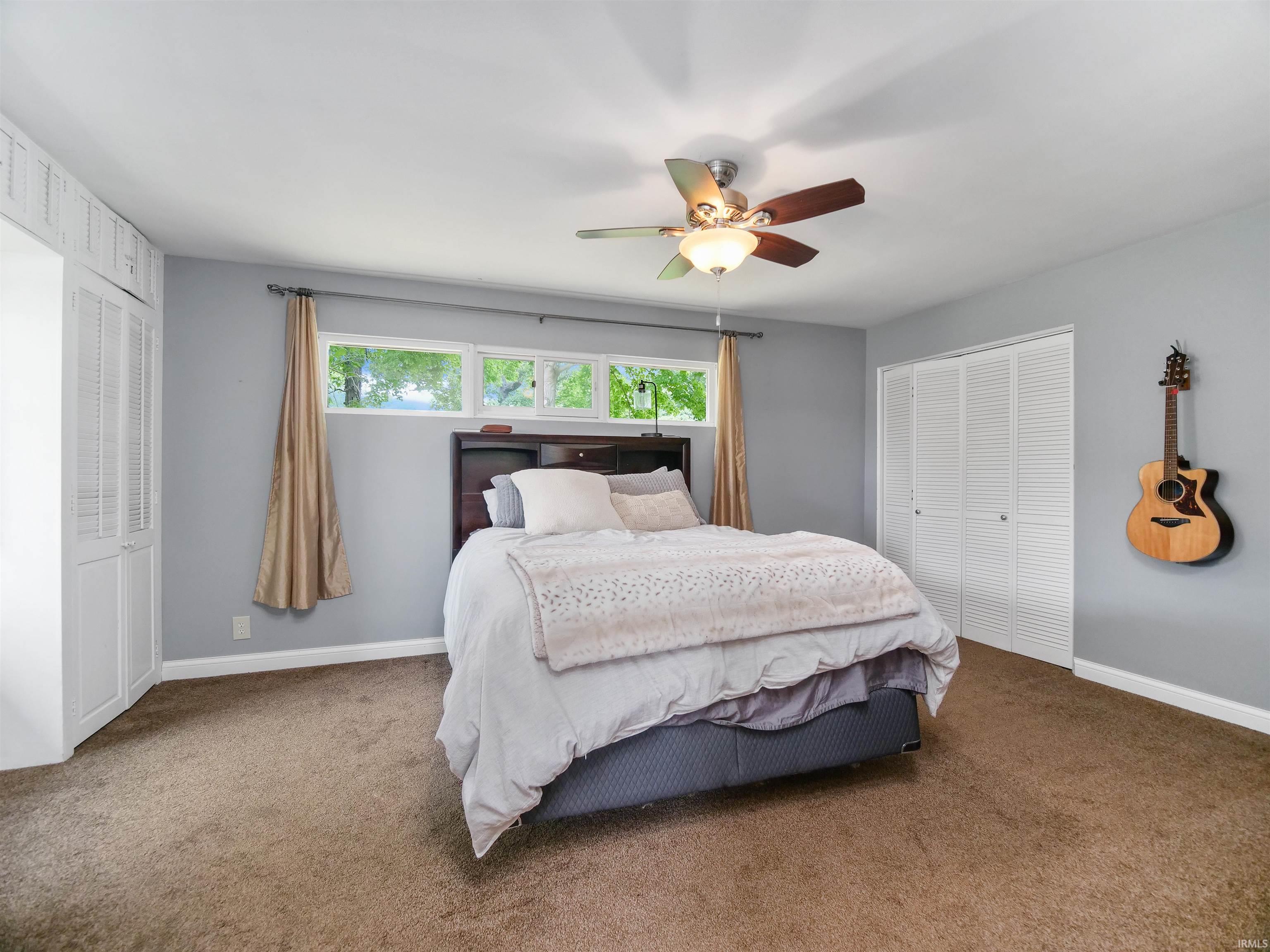 8902 South Circle