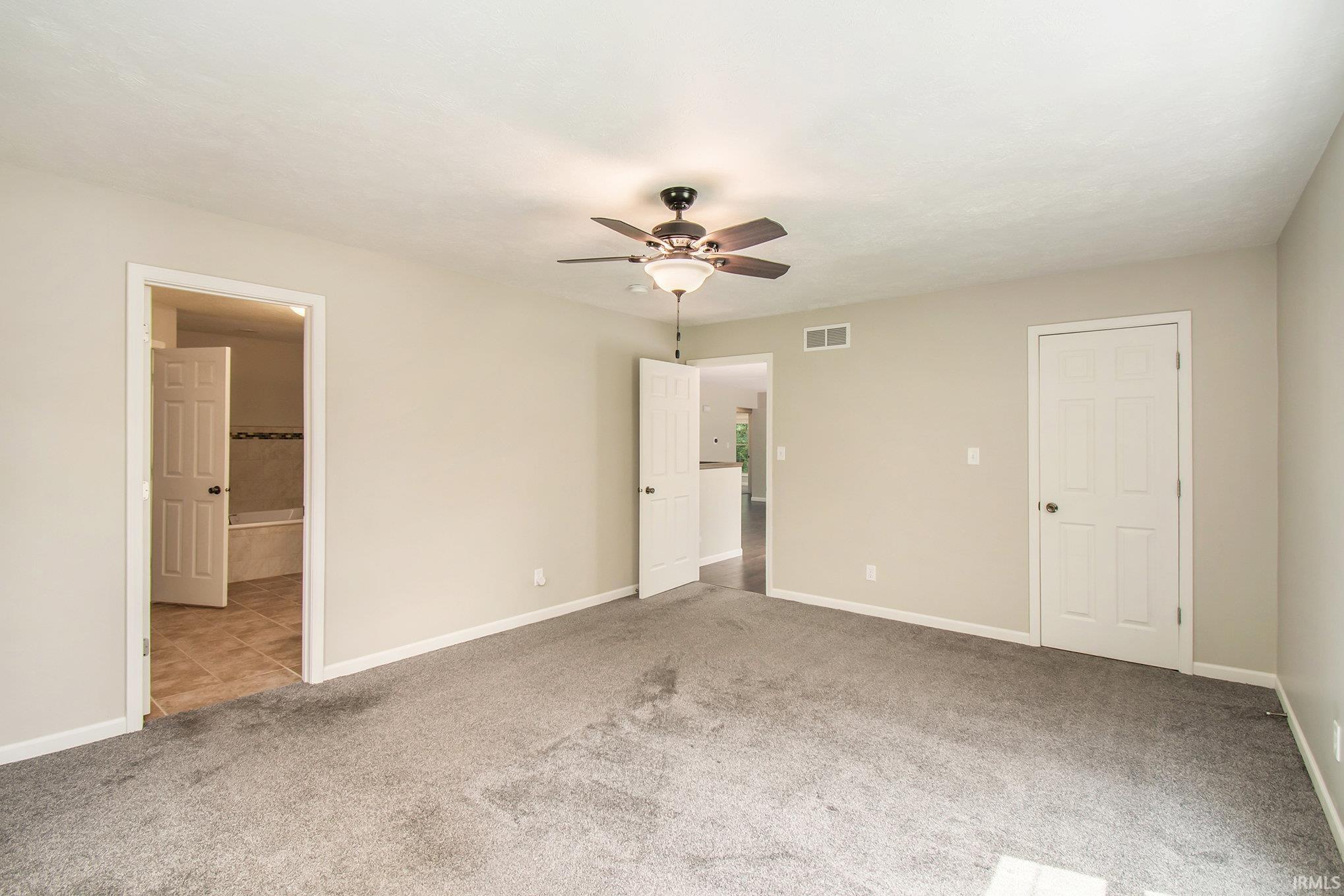 1122 Bellhaven