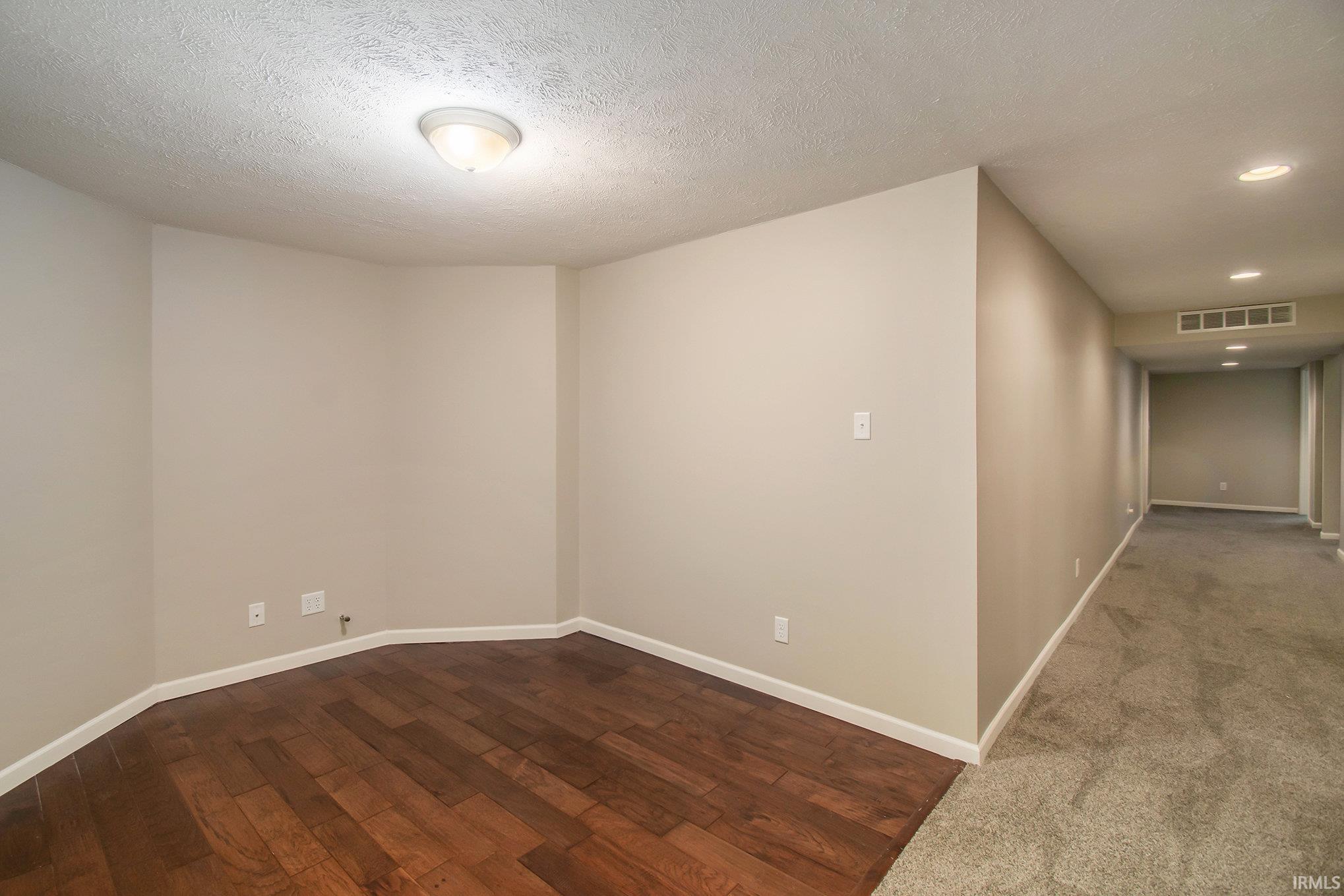 1122 Bellhaven