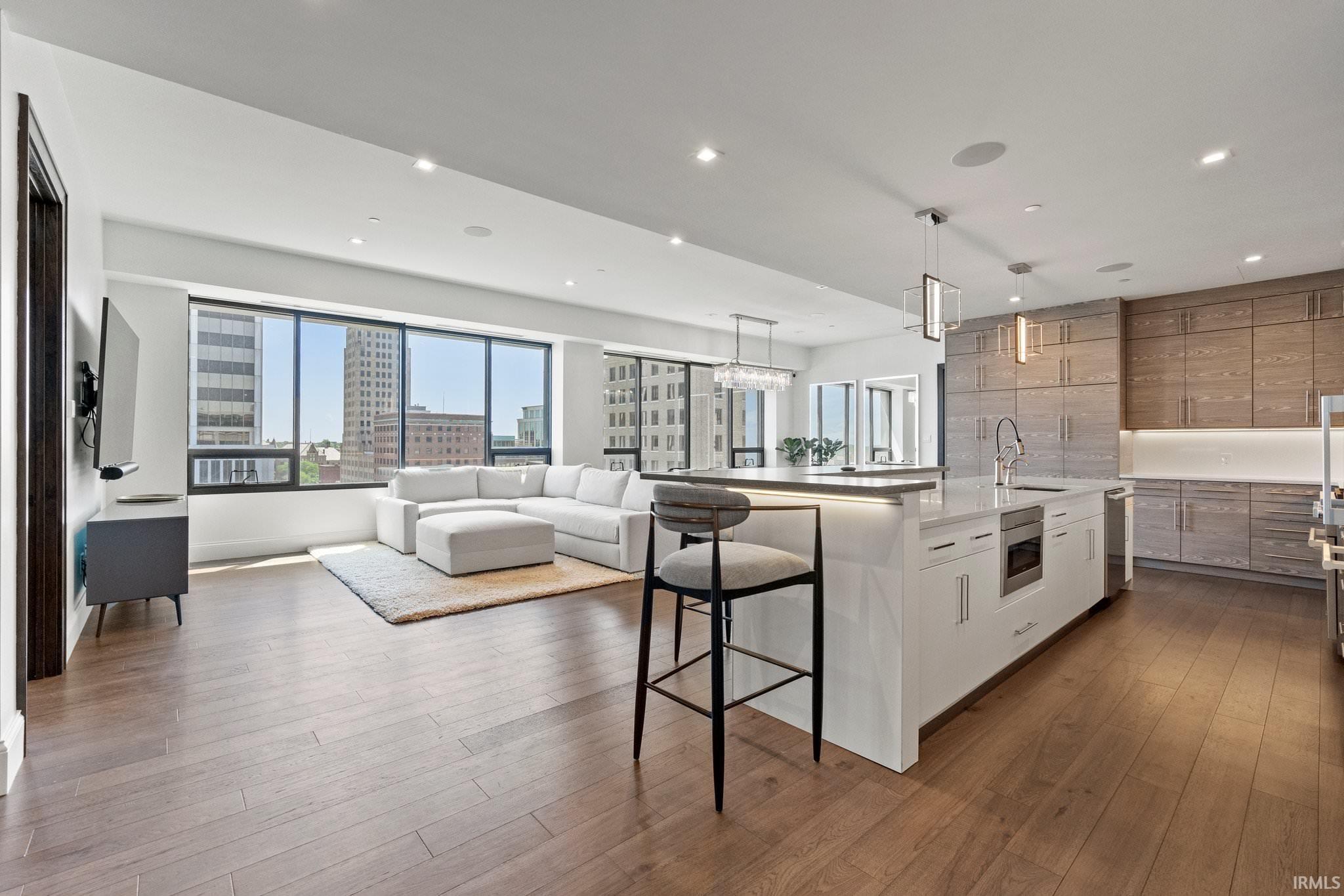 202 Berry, Apt 730