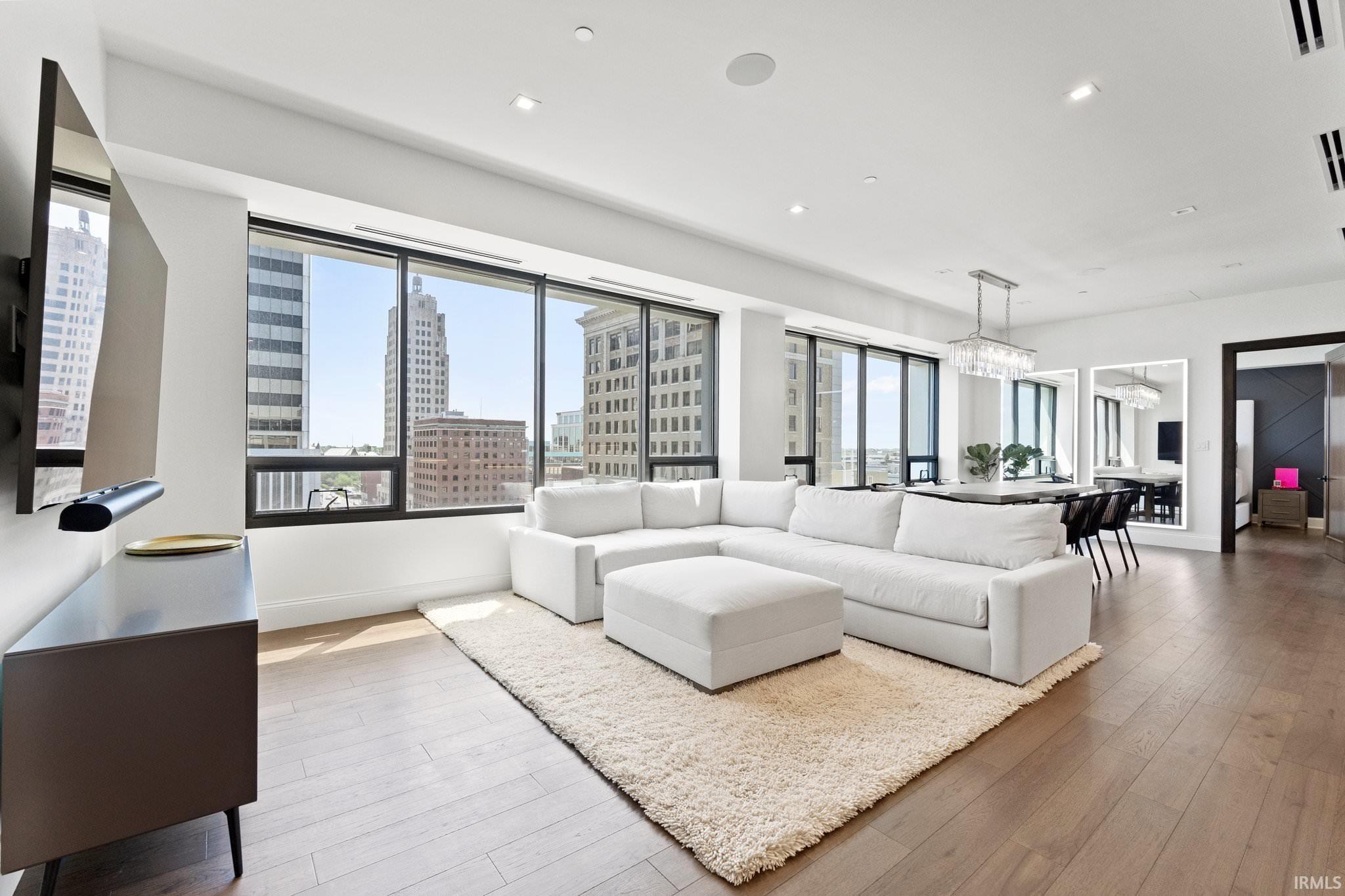 202 Berry, Apt 730