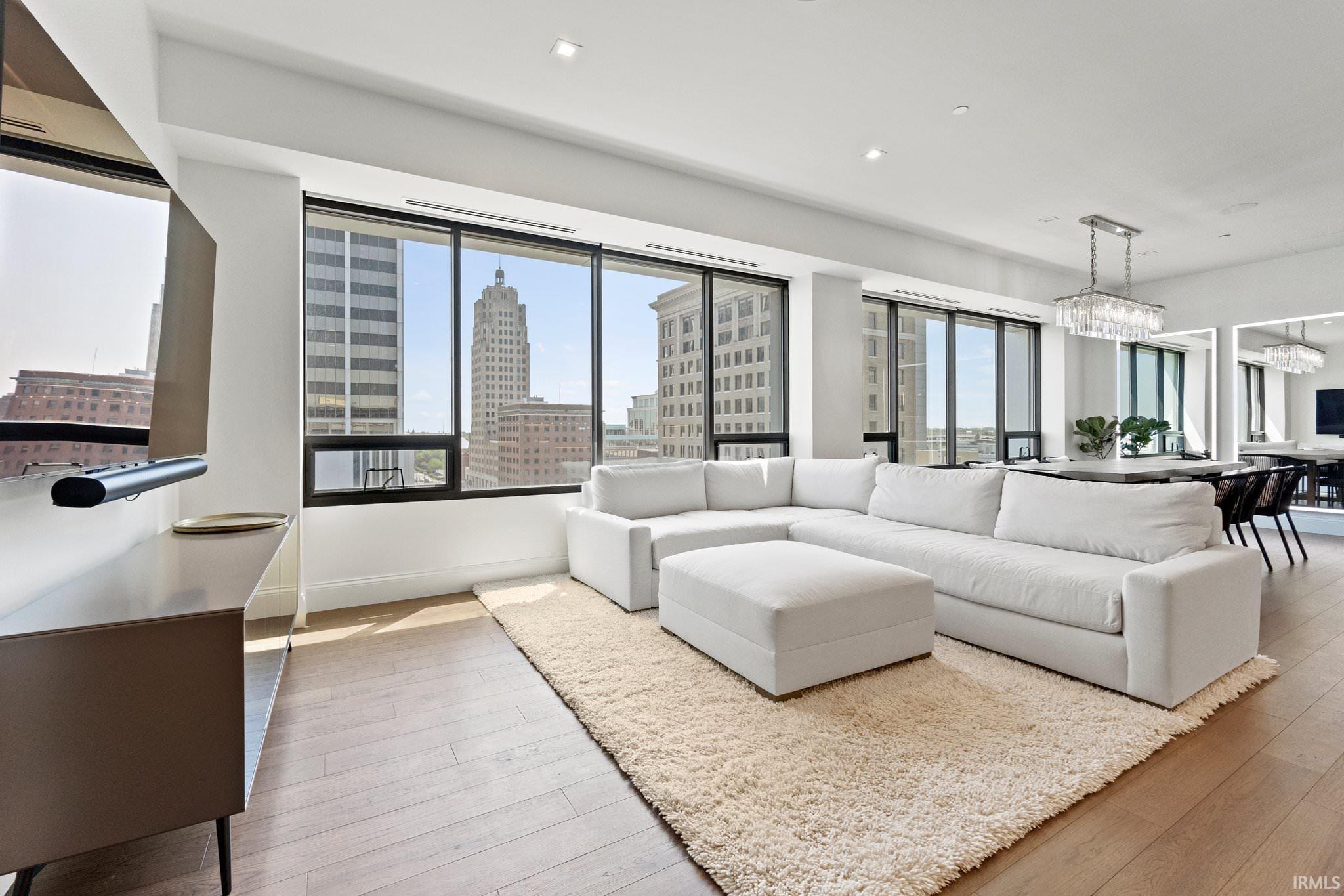 202 Berry, Apt 730