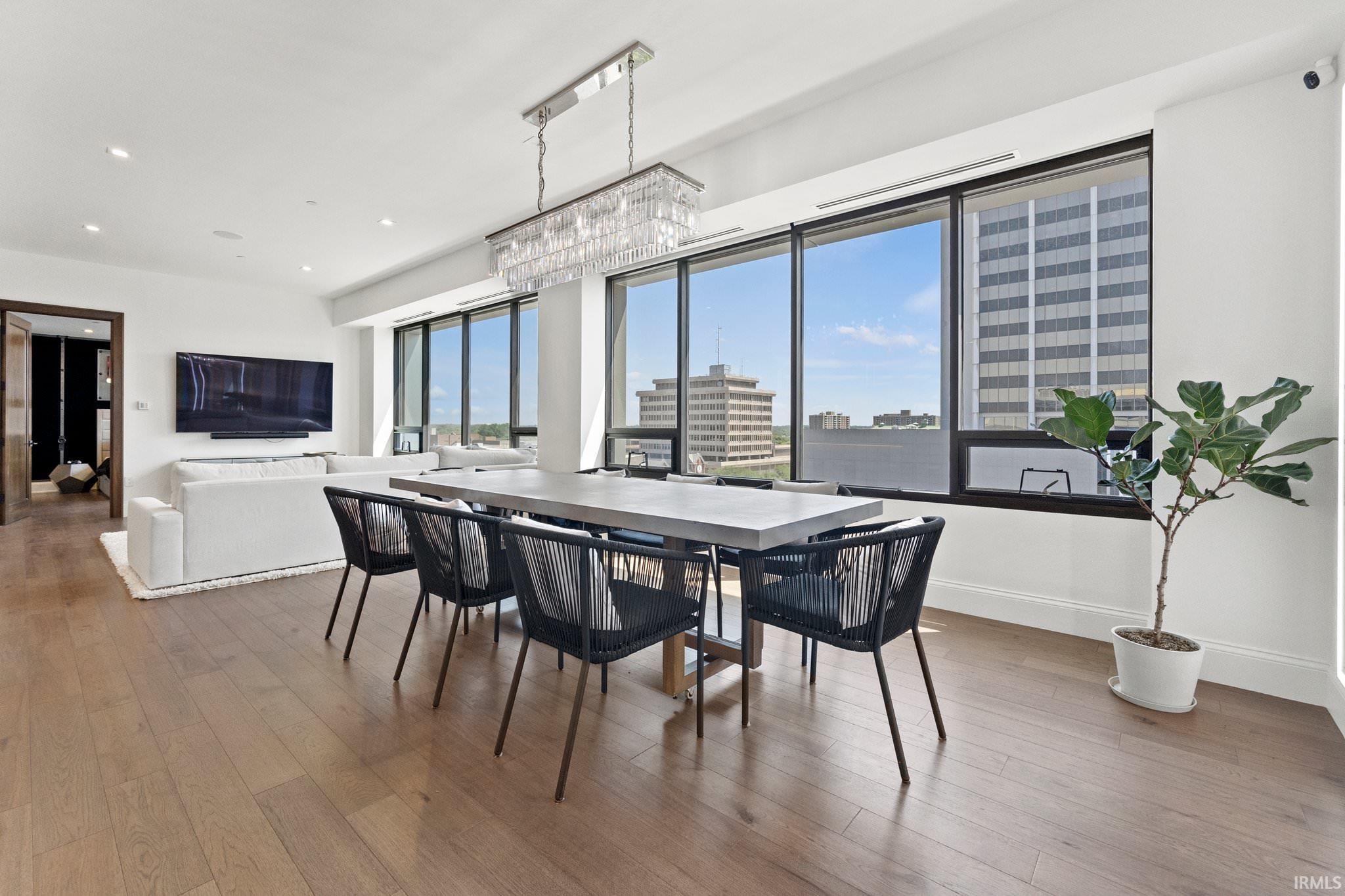202 Berry, Apt 730