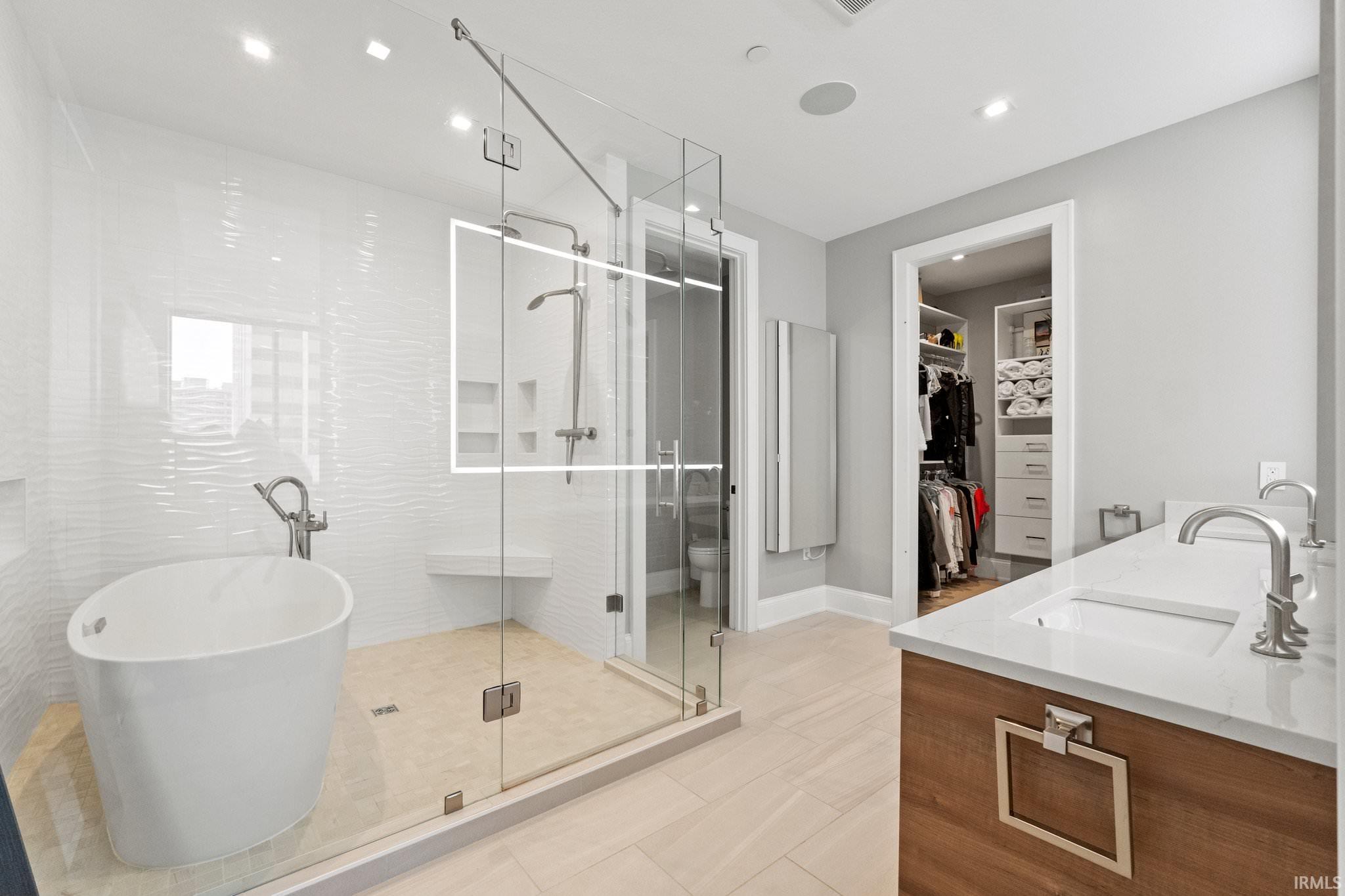 202 Berry, Apt 730