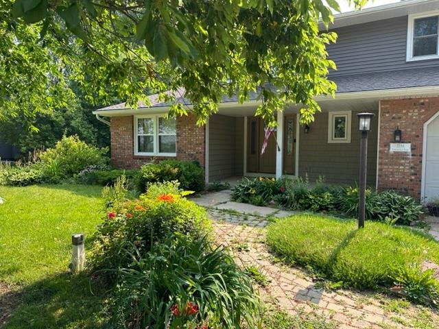 2198 Stonebridge