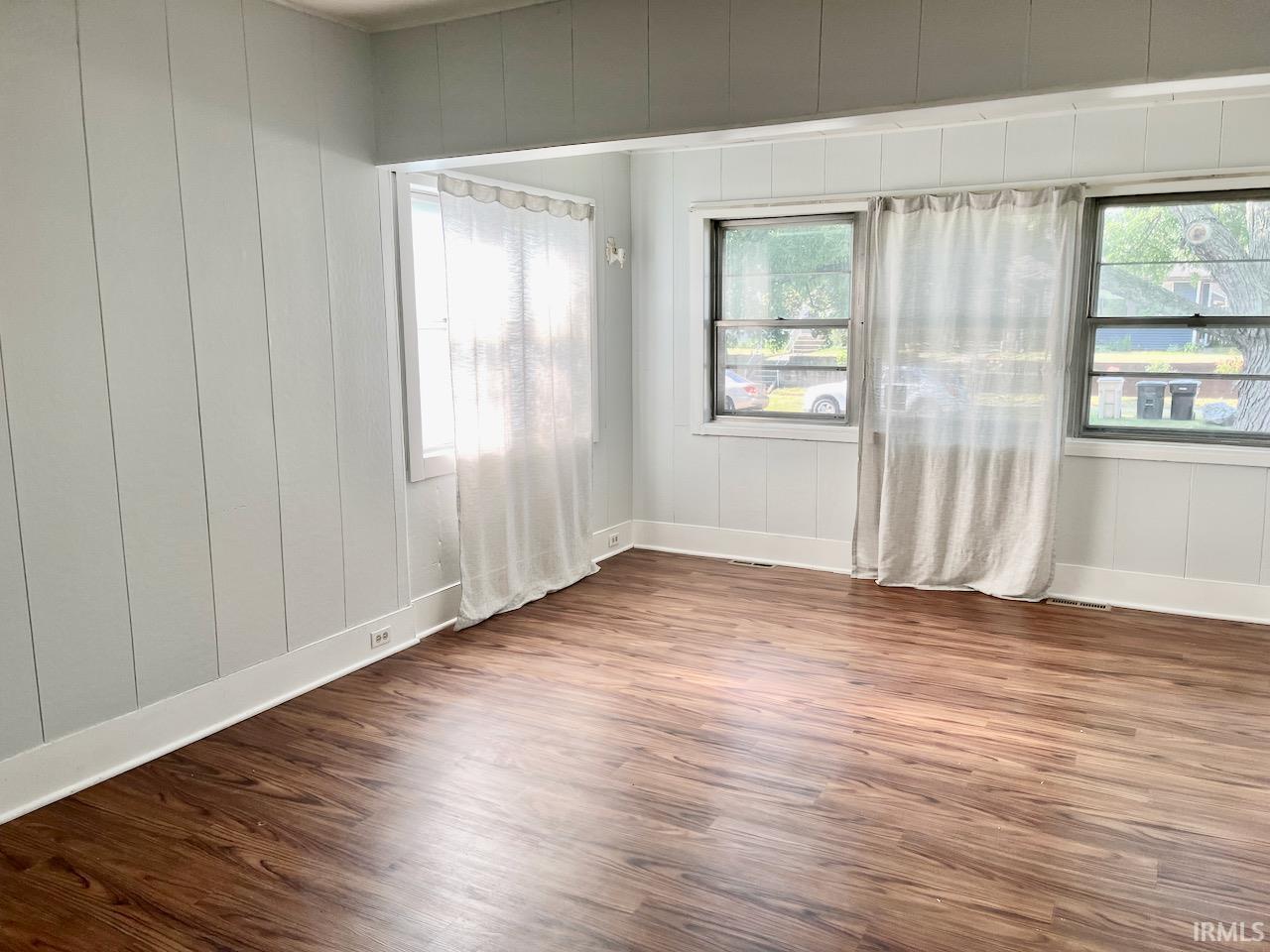 1313 Cedar