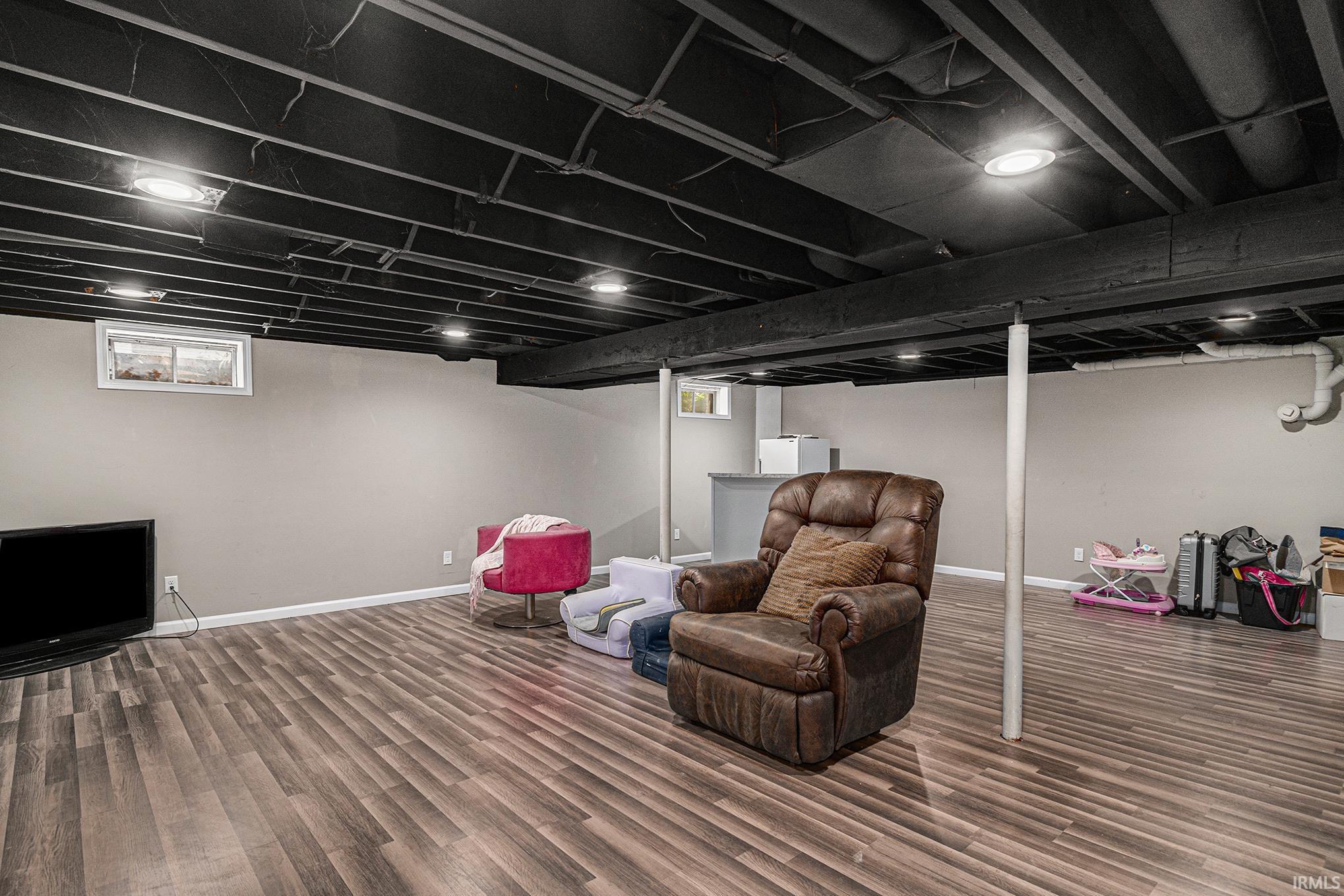 23562 Springriver