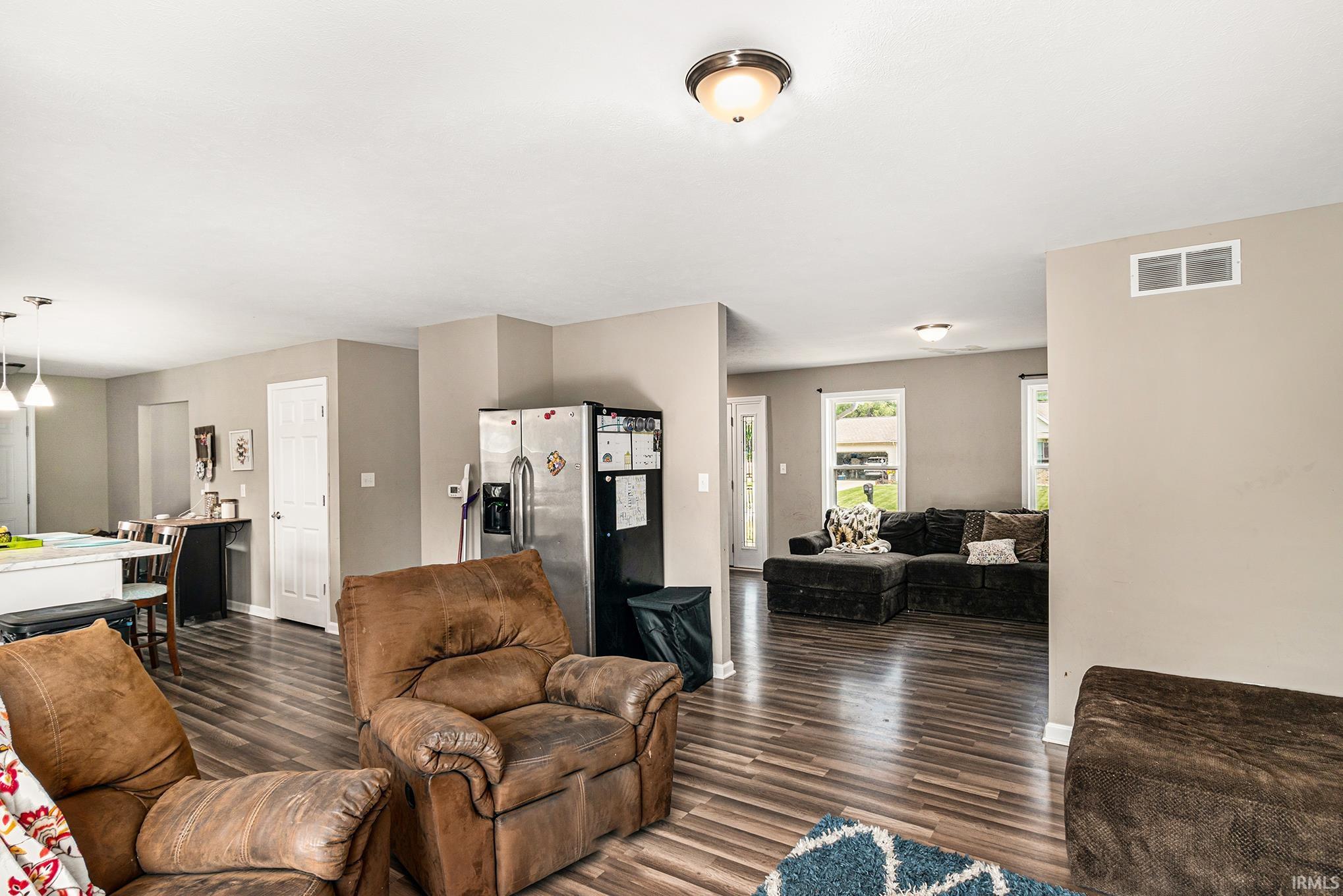 23562 Springriver