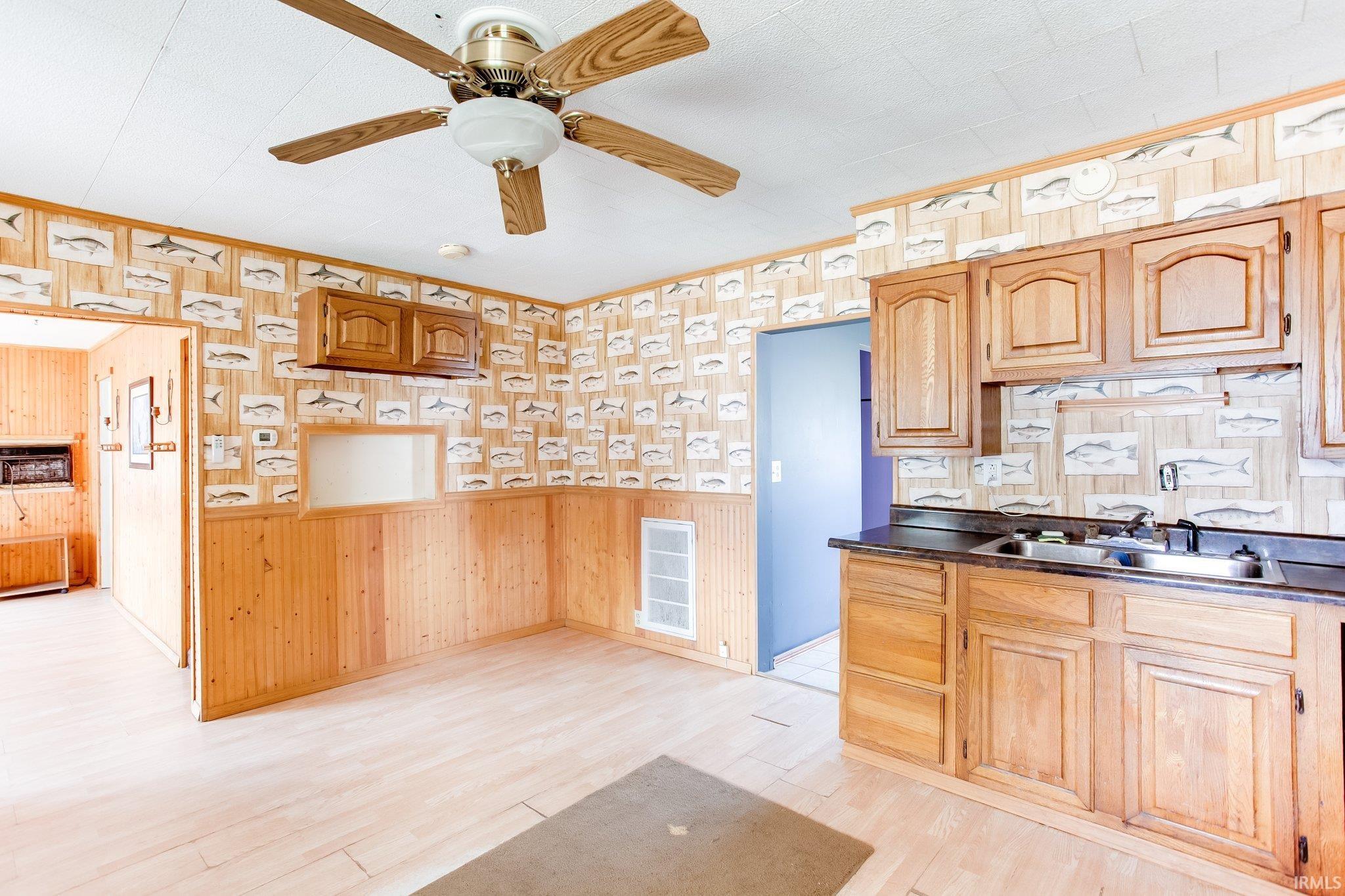 709 Davis
