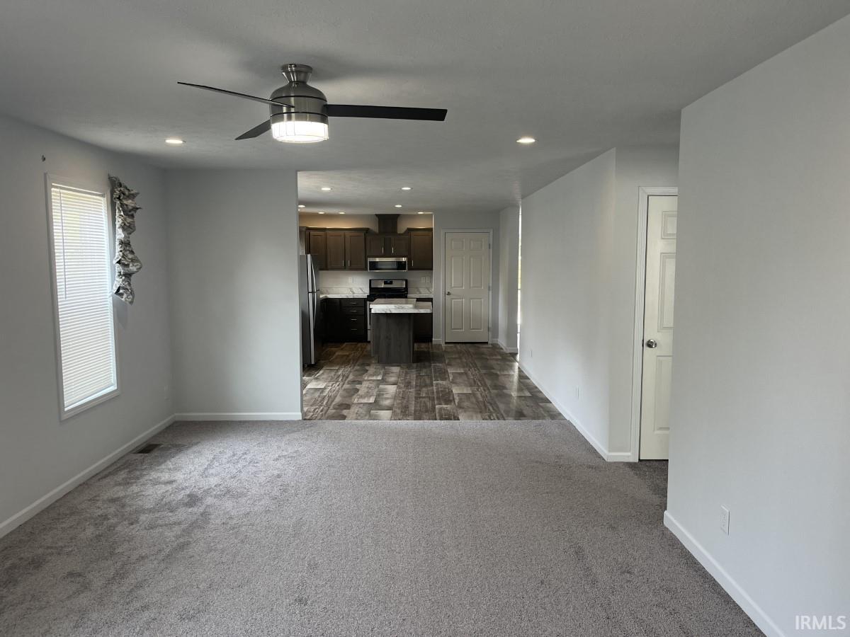 212 Crescent
