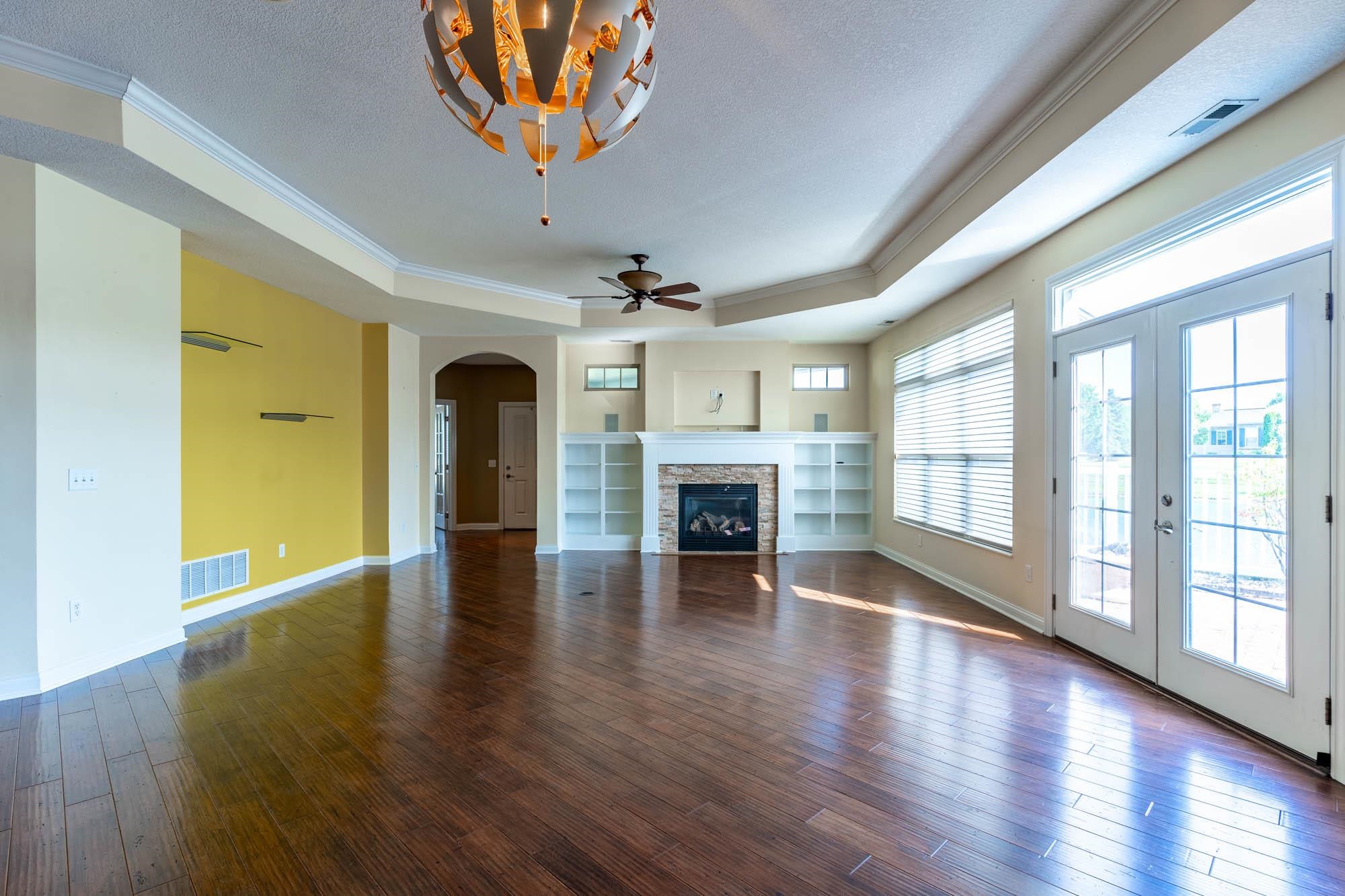 1529 Summit Reserve