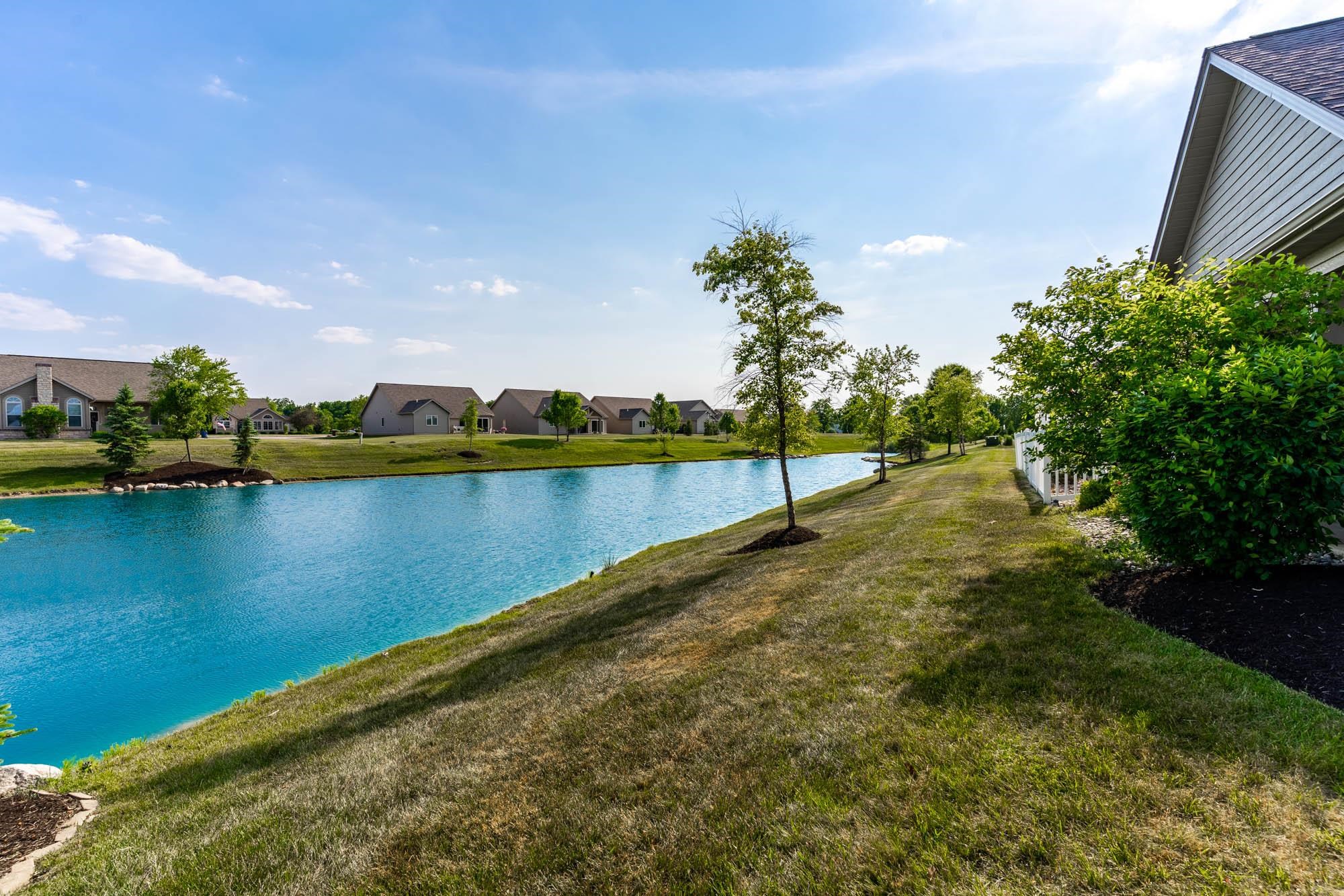 1529 Summit Reserve