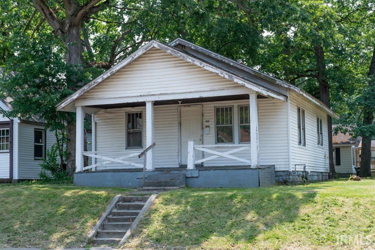 1822 Elwood
