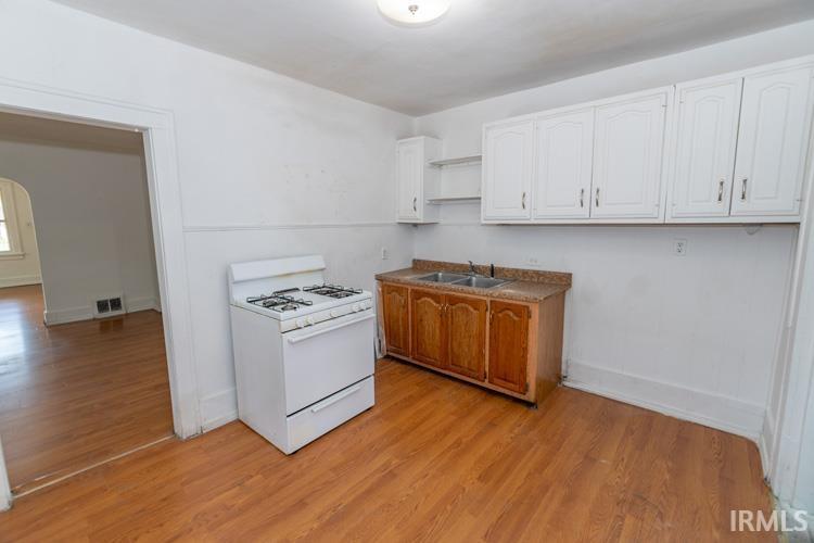1822 Elwood