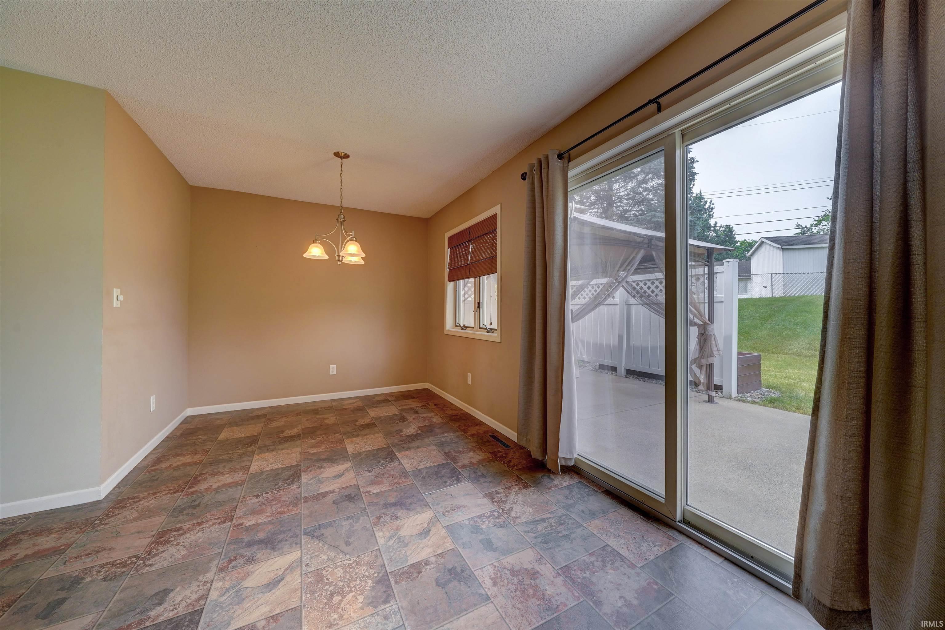 812 Apple Hill, Apt 1A