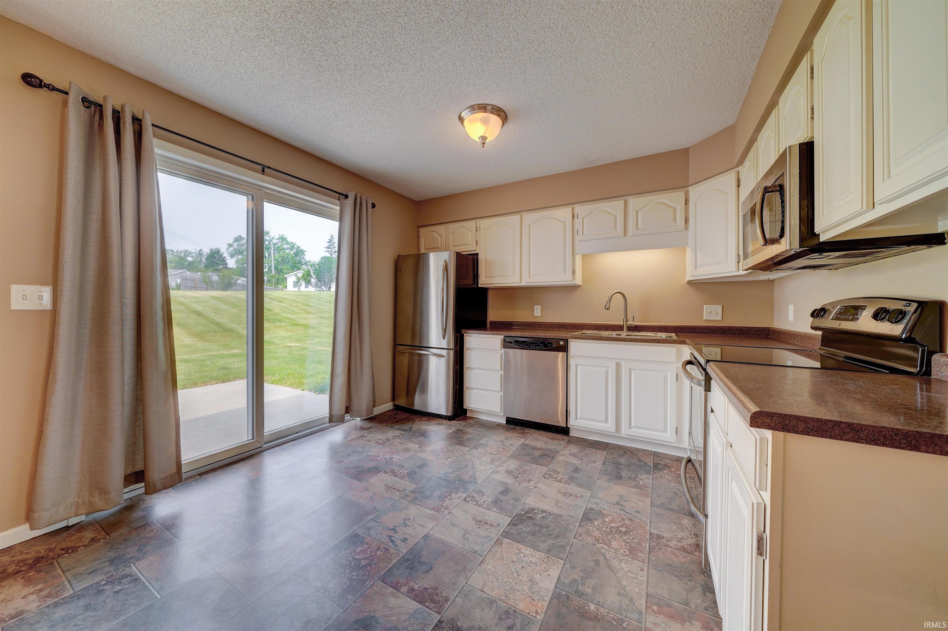 812 Apple Hill, Apt 1A