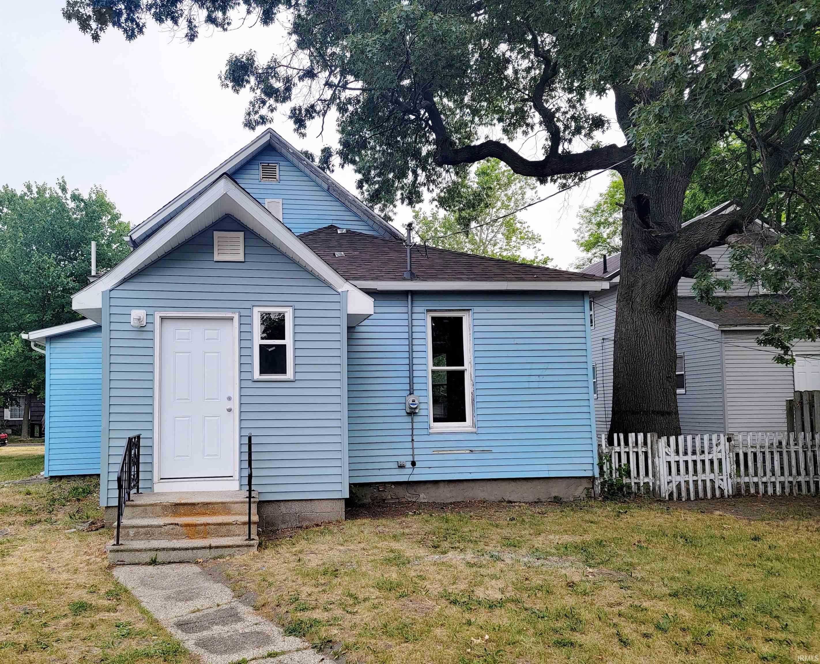 915 Fulton
