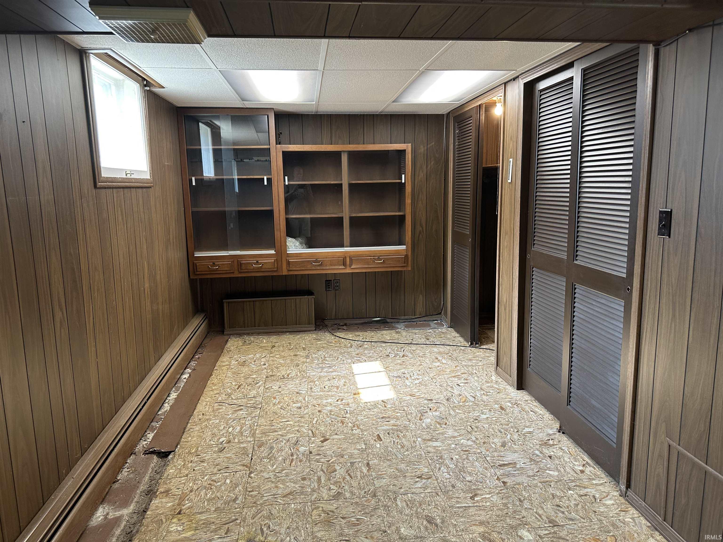 927 Clayton