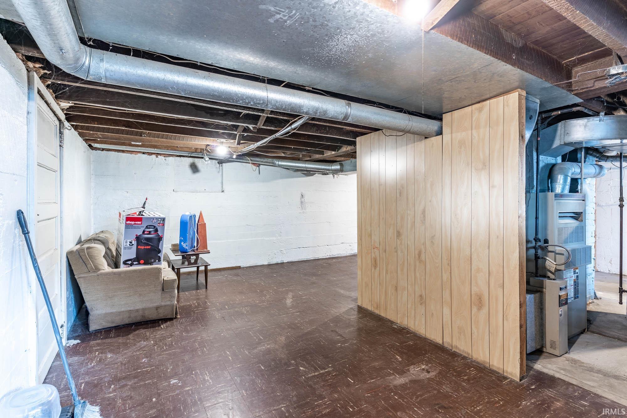 7018 Maysville