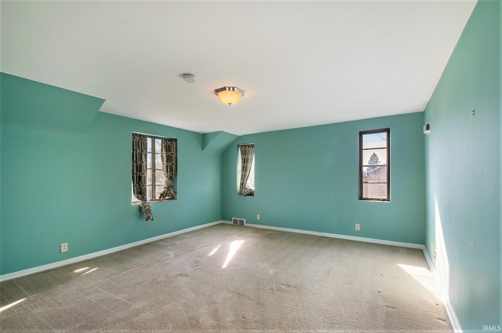 1601 Cedar