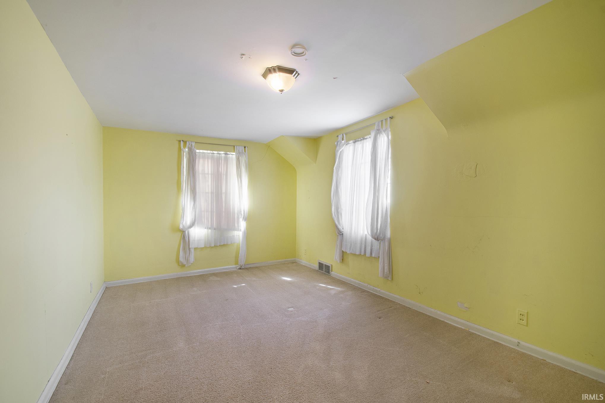 1601 Cedar
