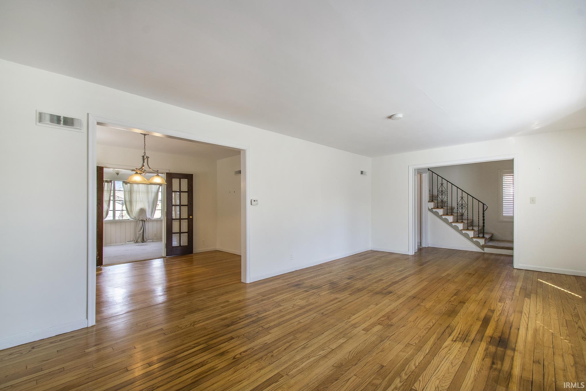 1601 Cedar