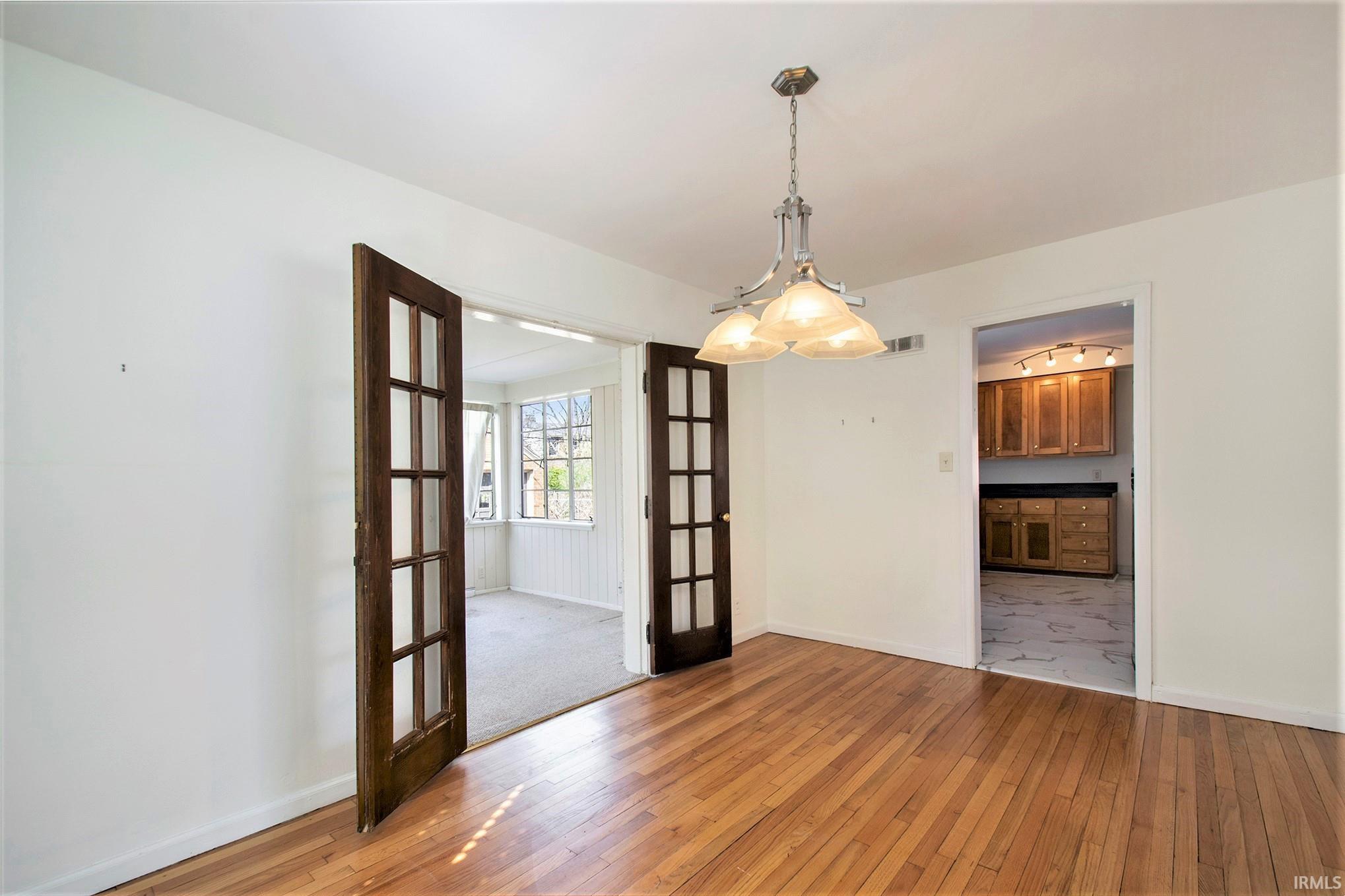 1601 Cedar