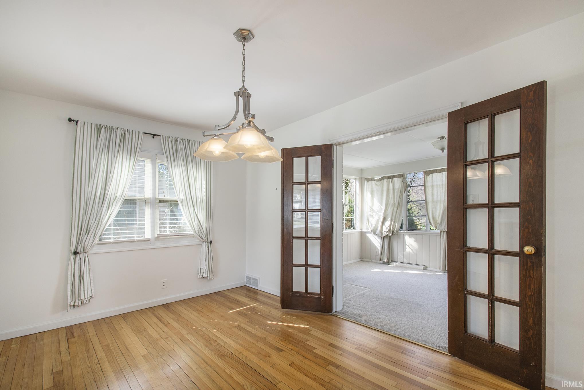 1601 Cedar