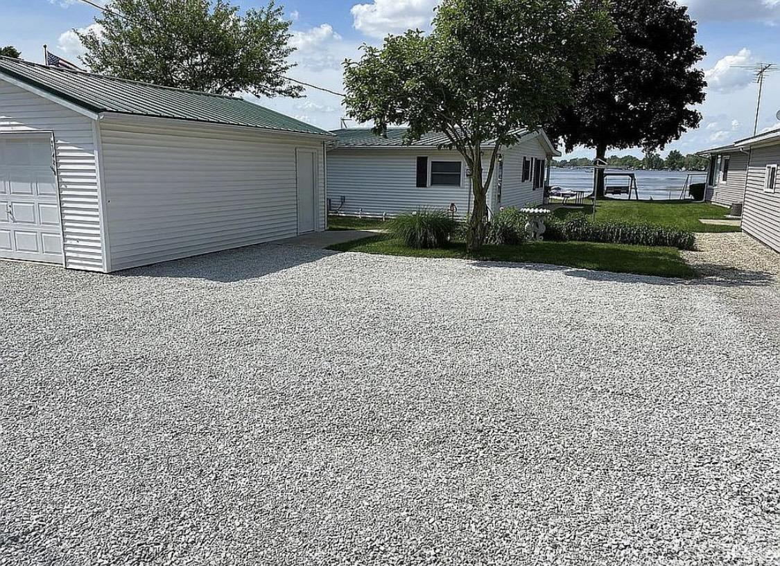 5148 Shore