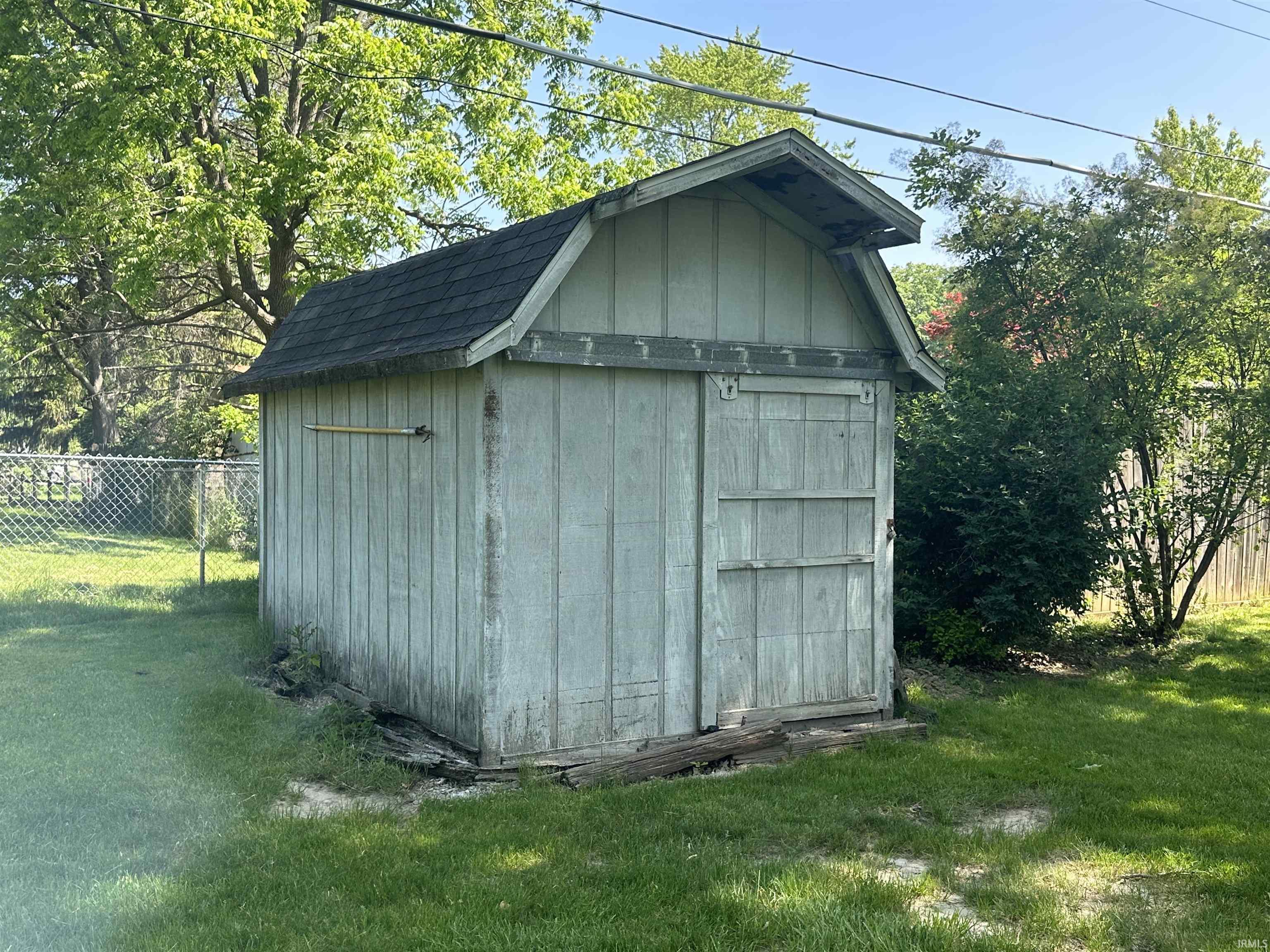 4221 Dalewood