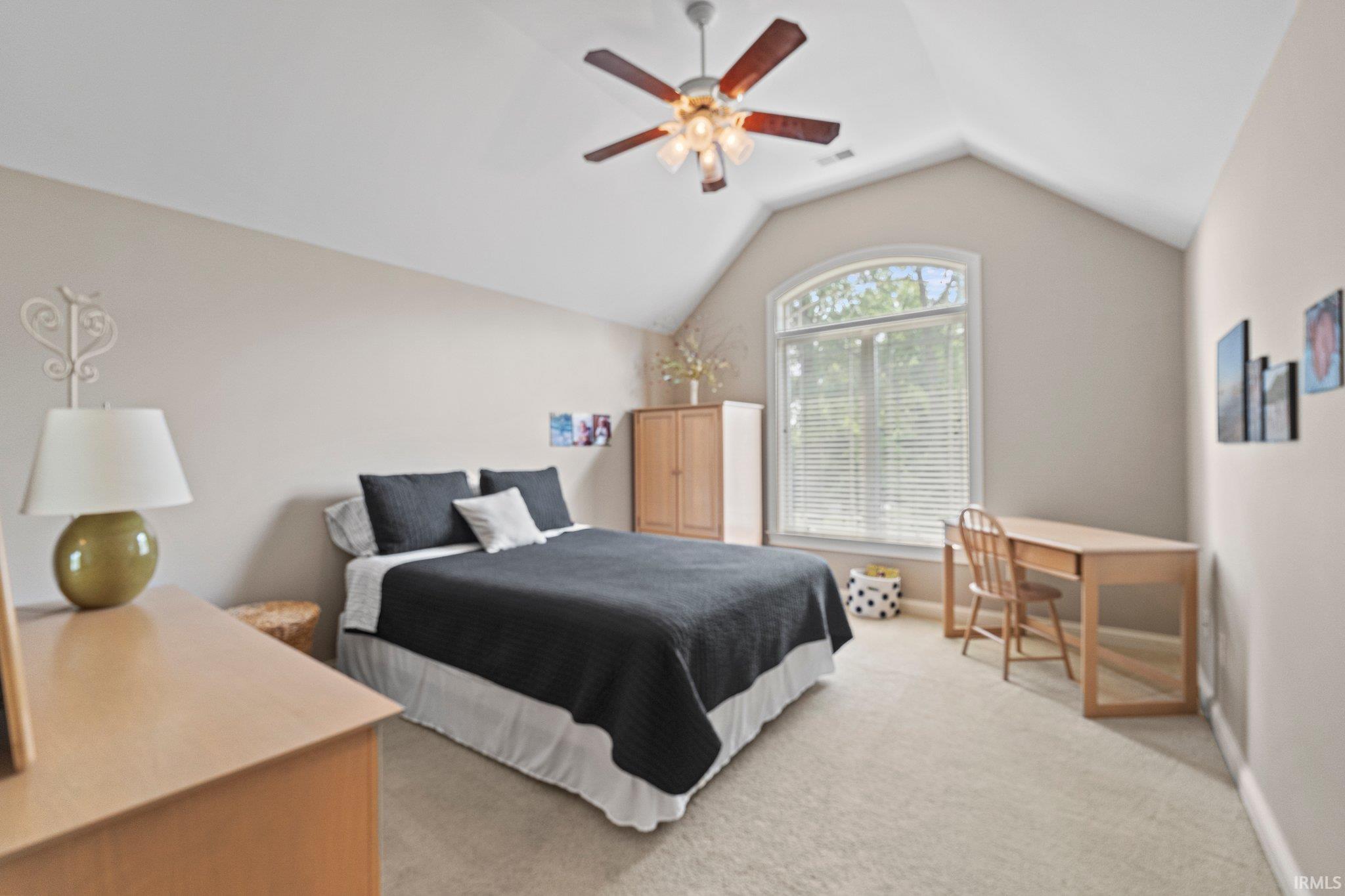 7814 Emerald Canyon