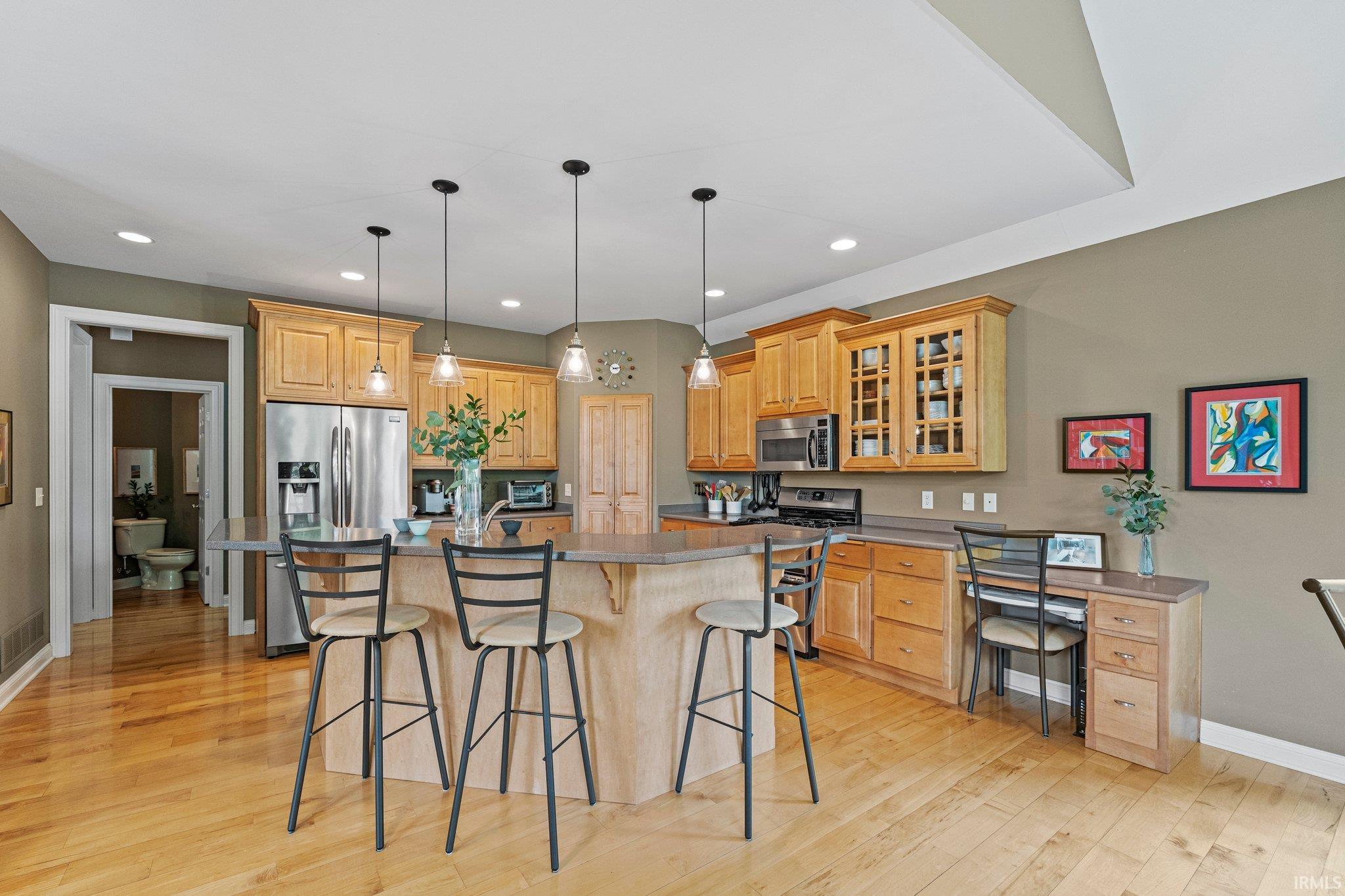 7814 Emerald Canyon