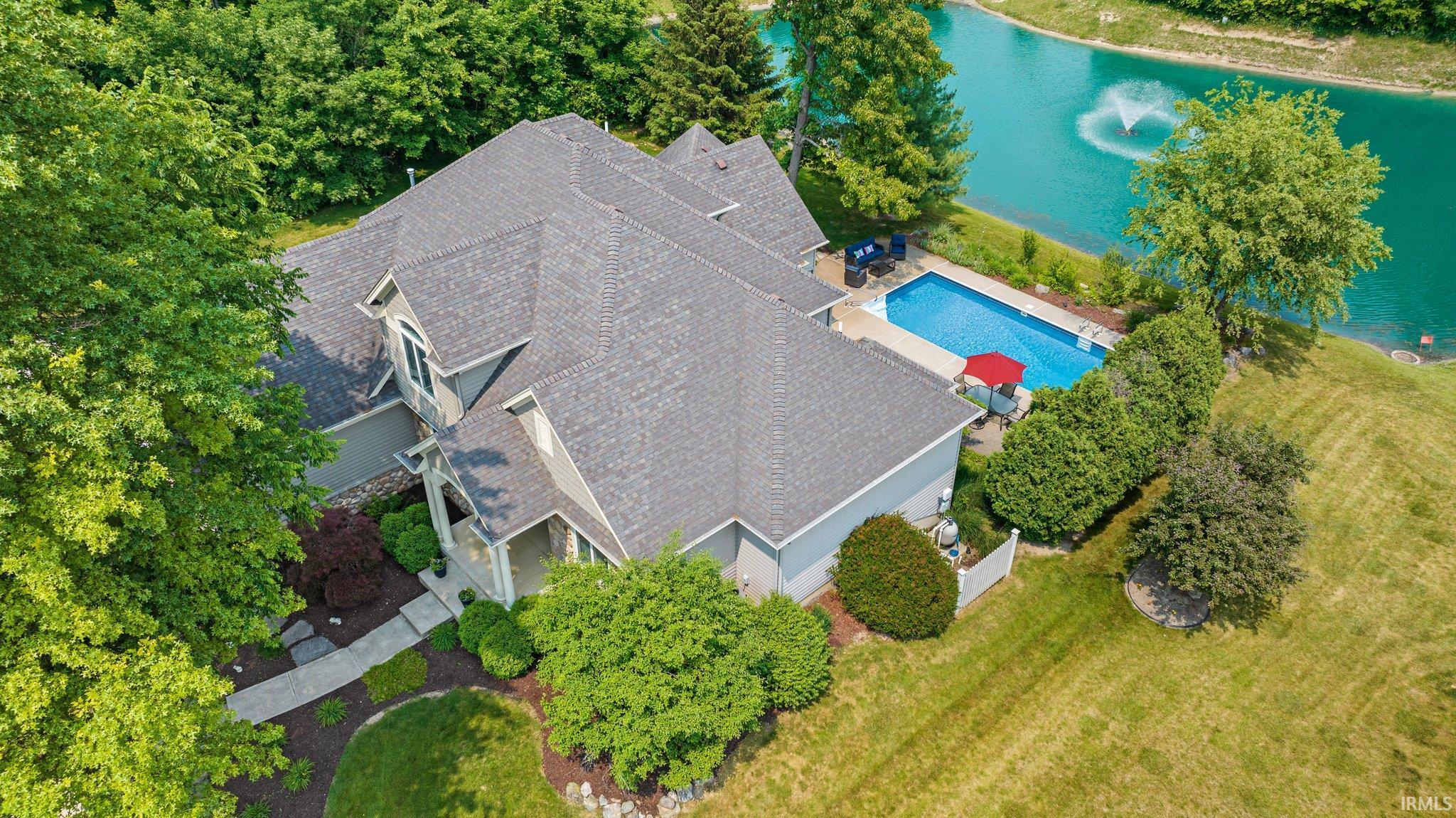 7814 Emerald Canyon