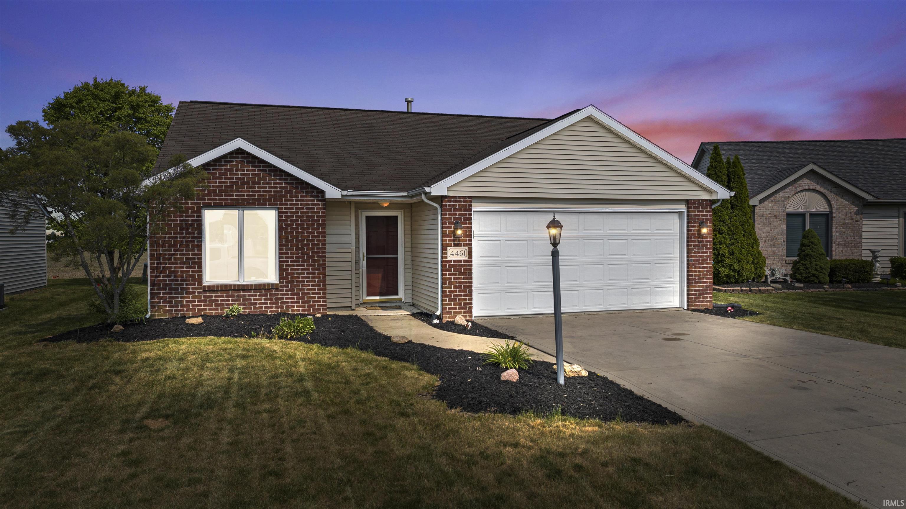 4461 Fenwick