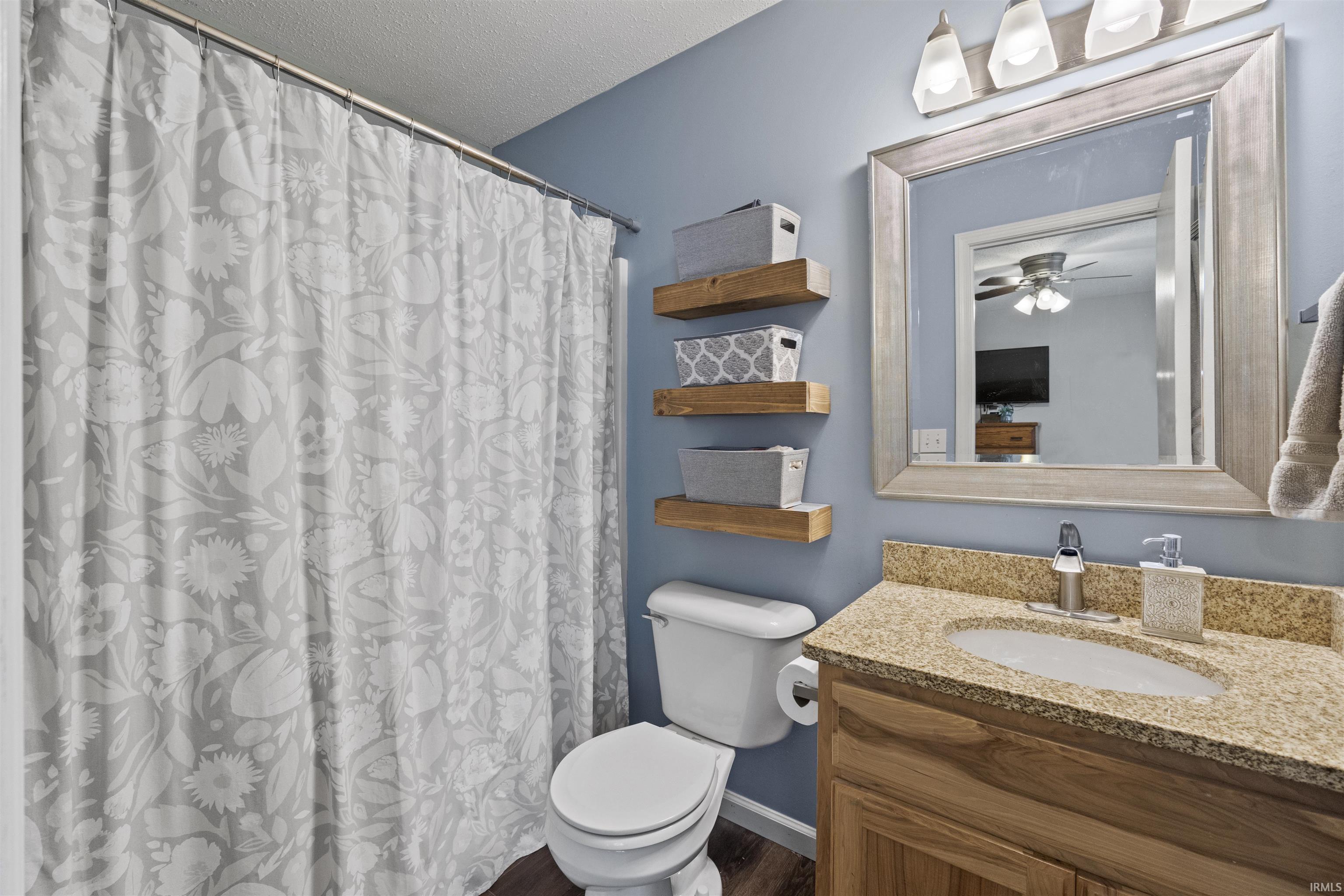4461 Fenwick