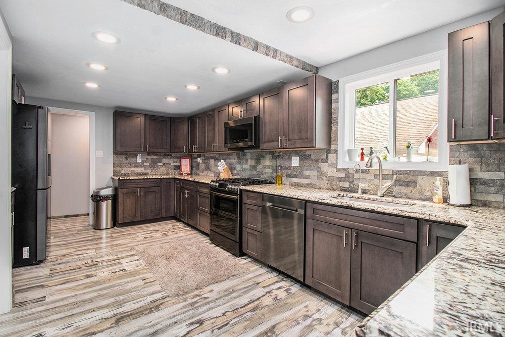 12466 Jefferson