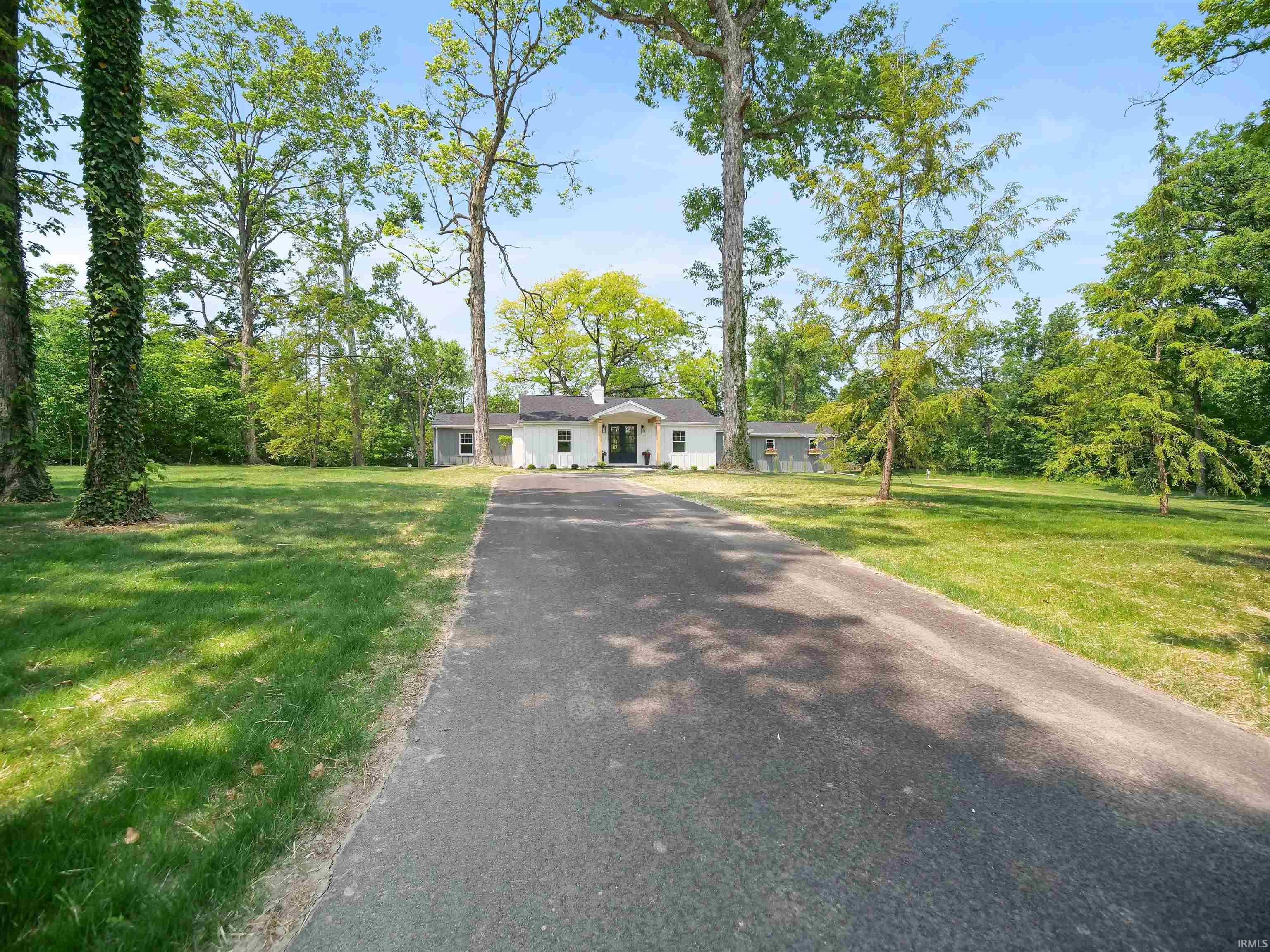 1720 Dell Cove