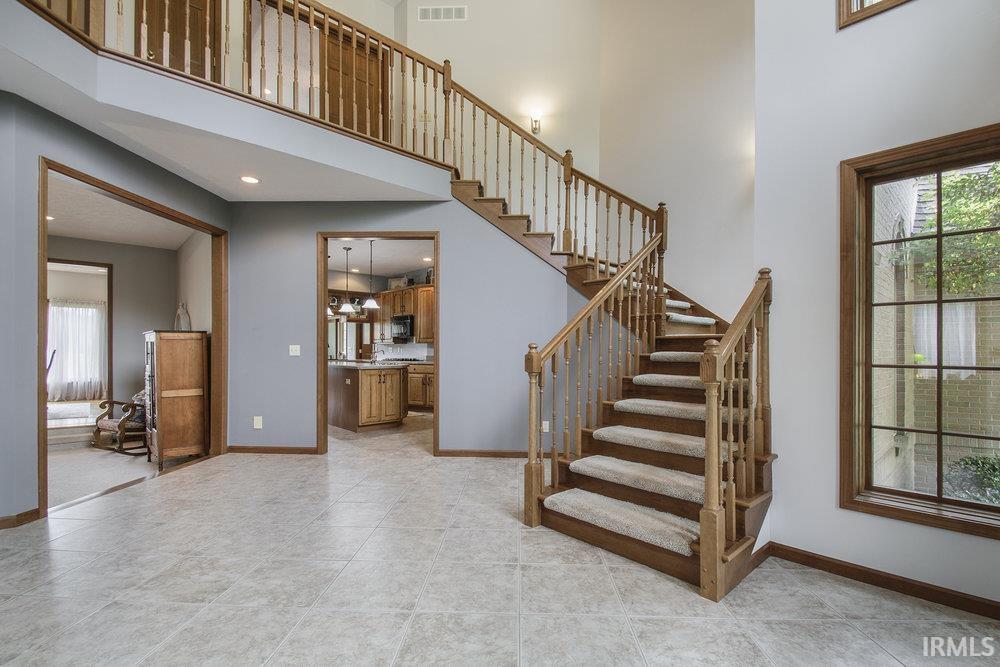 8173 Walnut