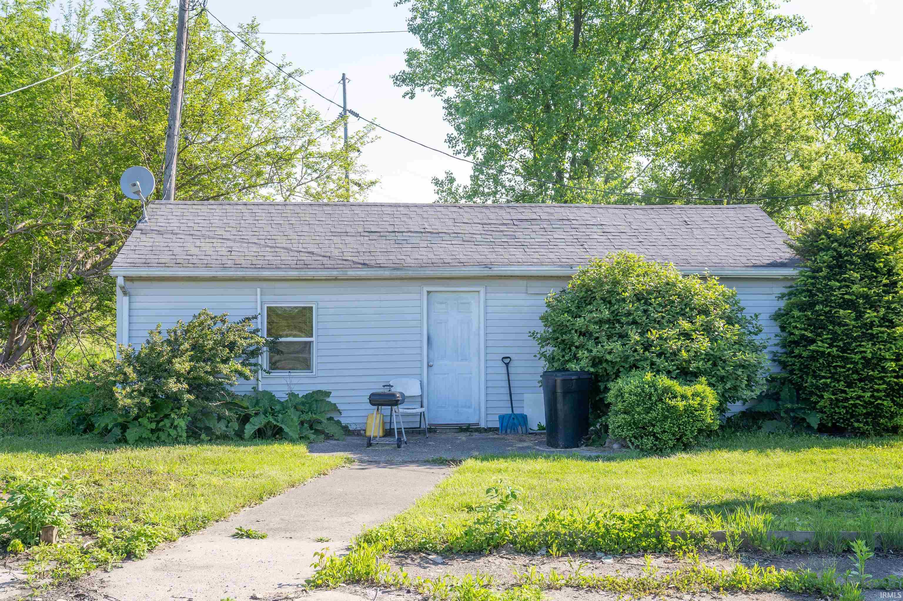 7026 Goshen