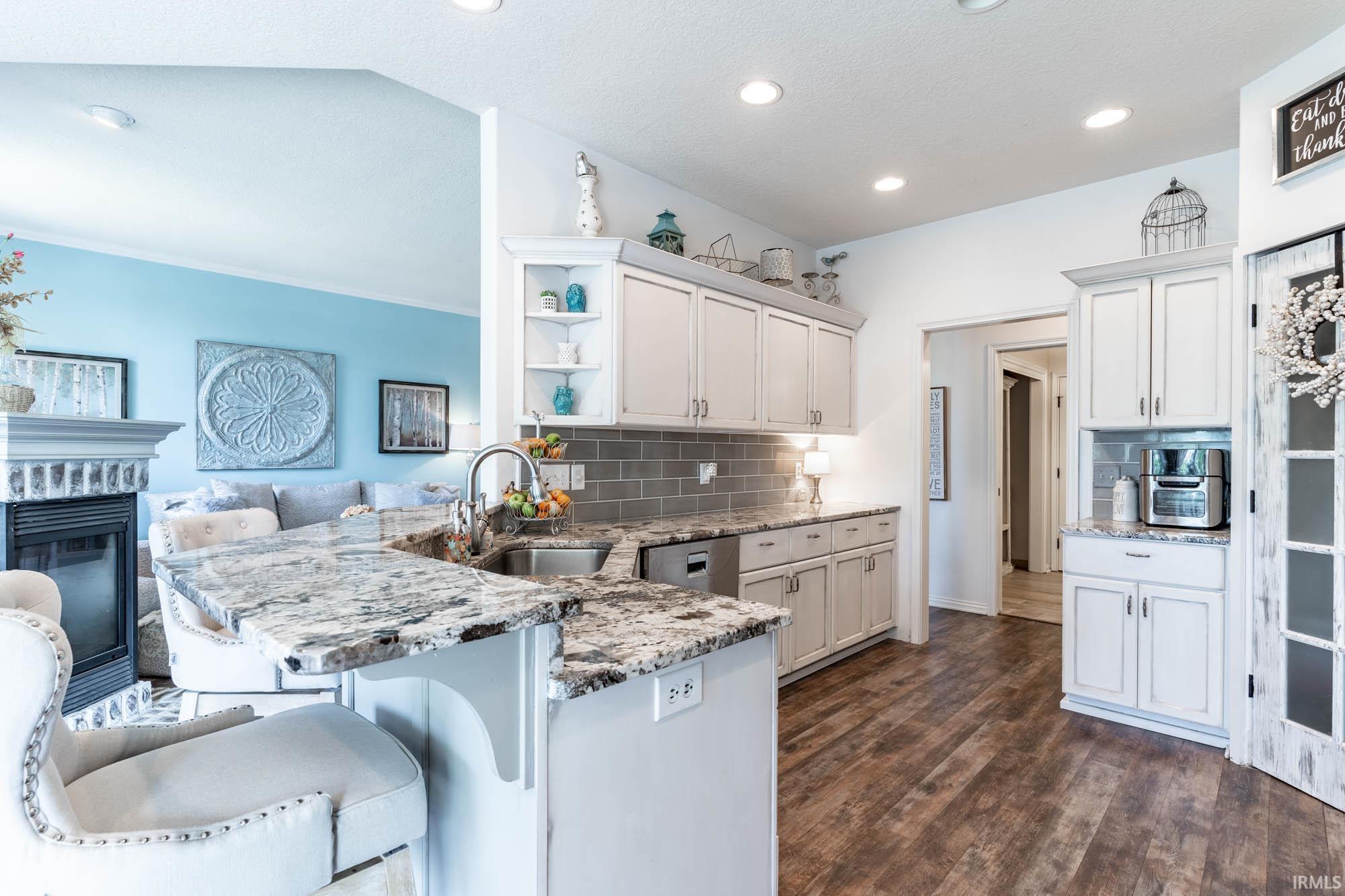 212 Creekside