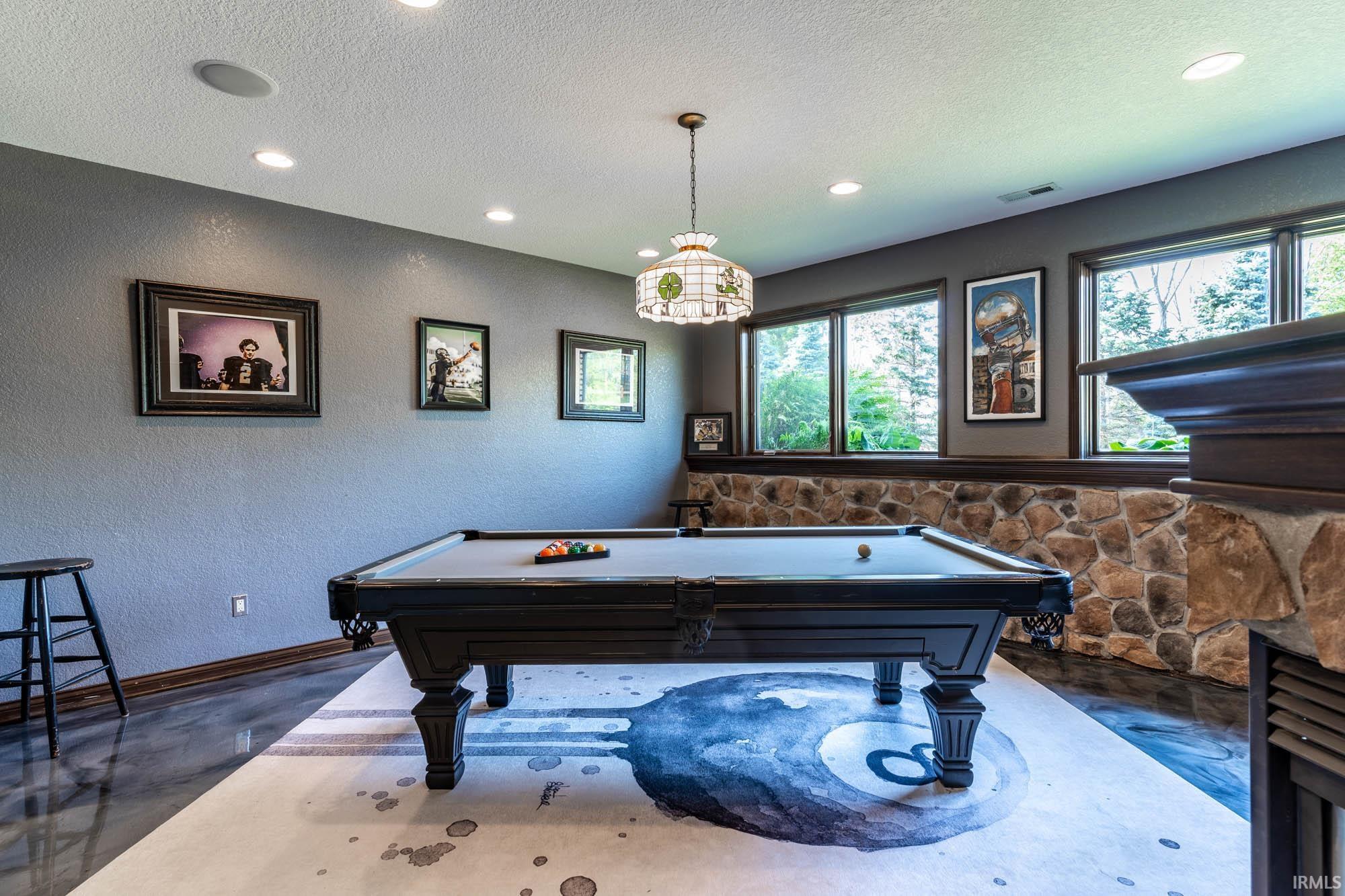 212 Creekside