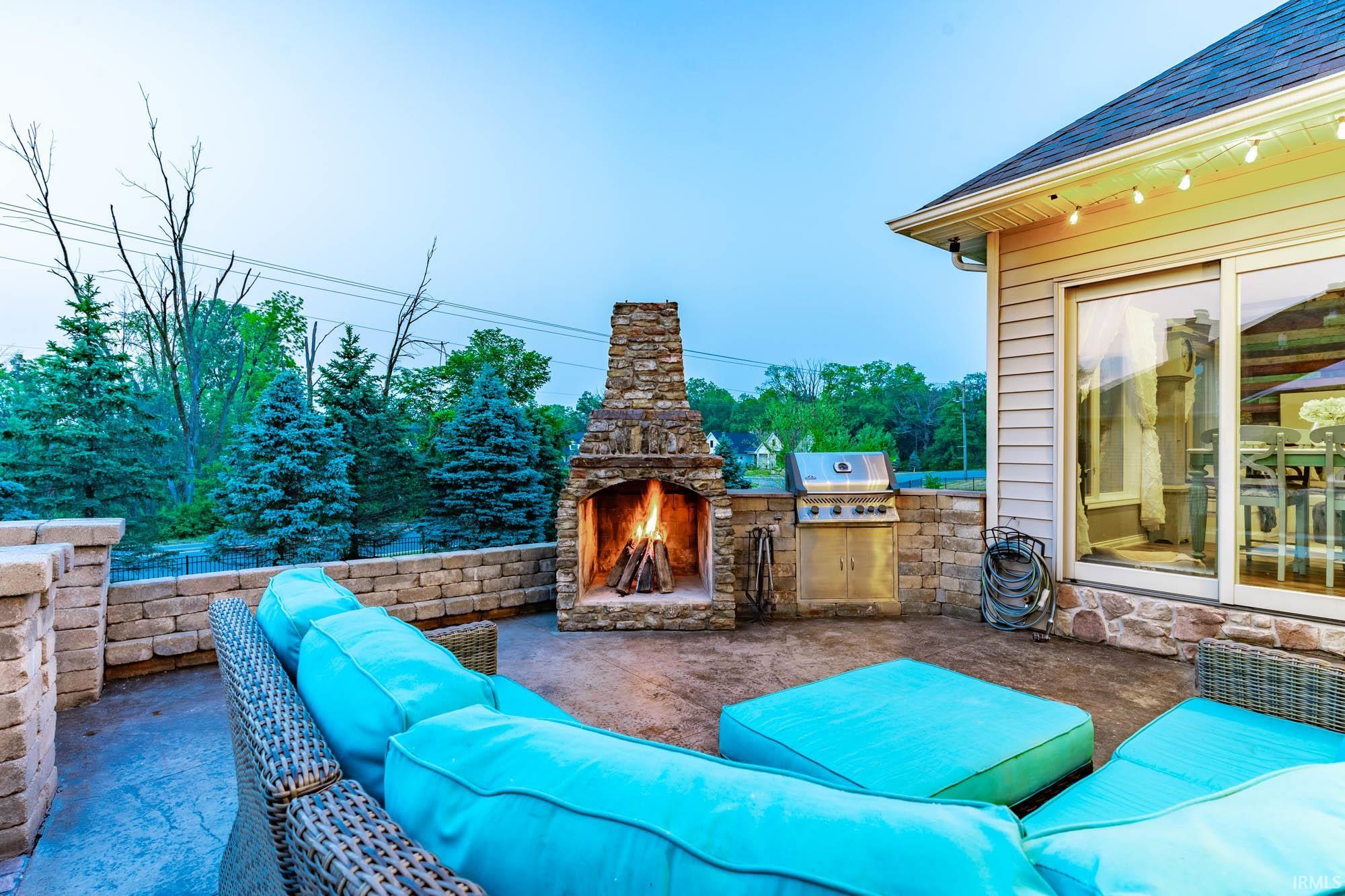 212 Creekside
