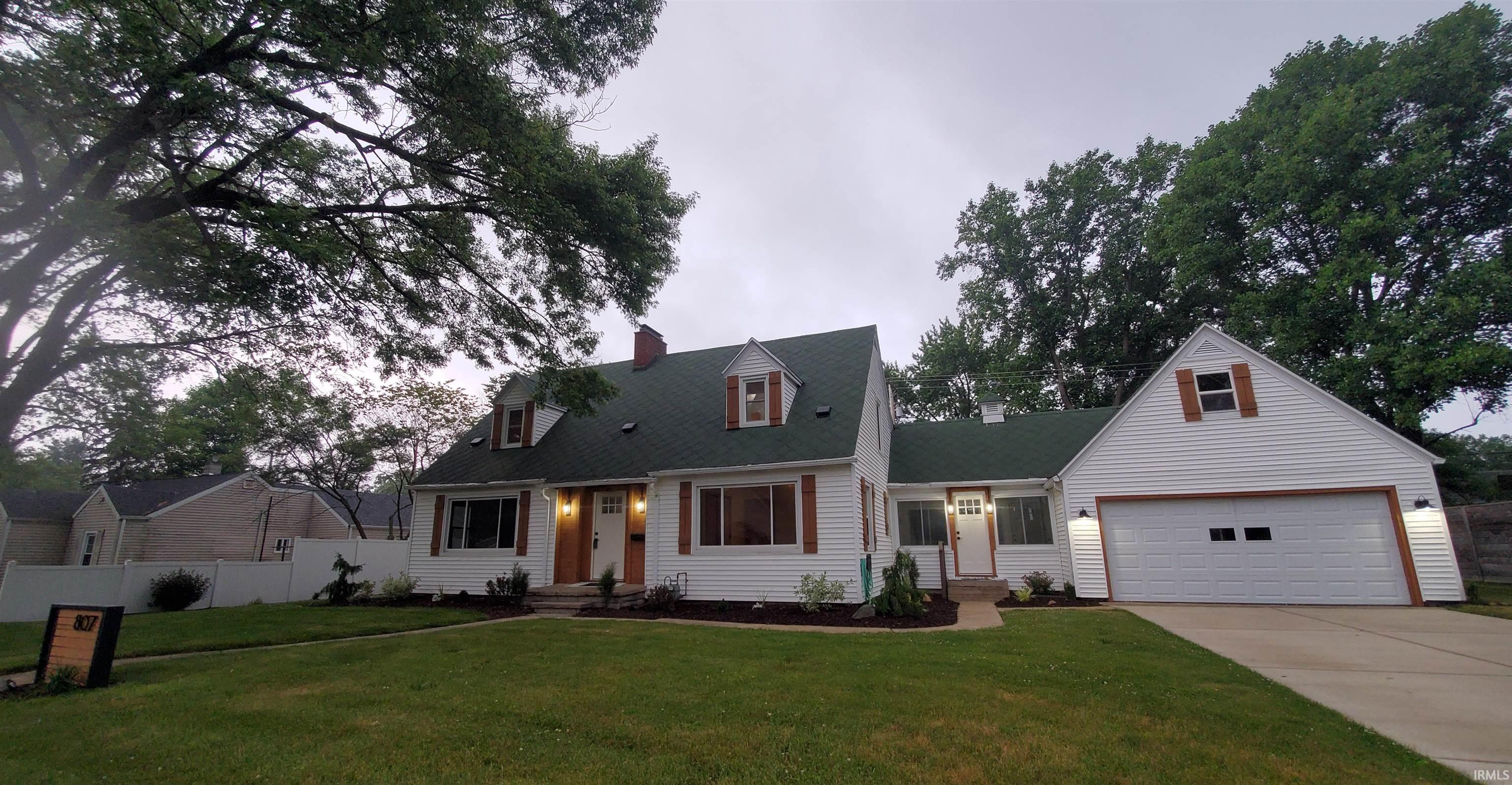807 Ferndale