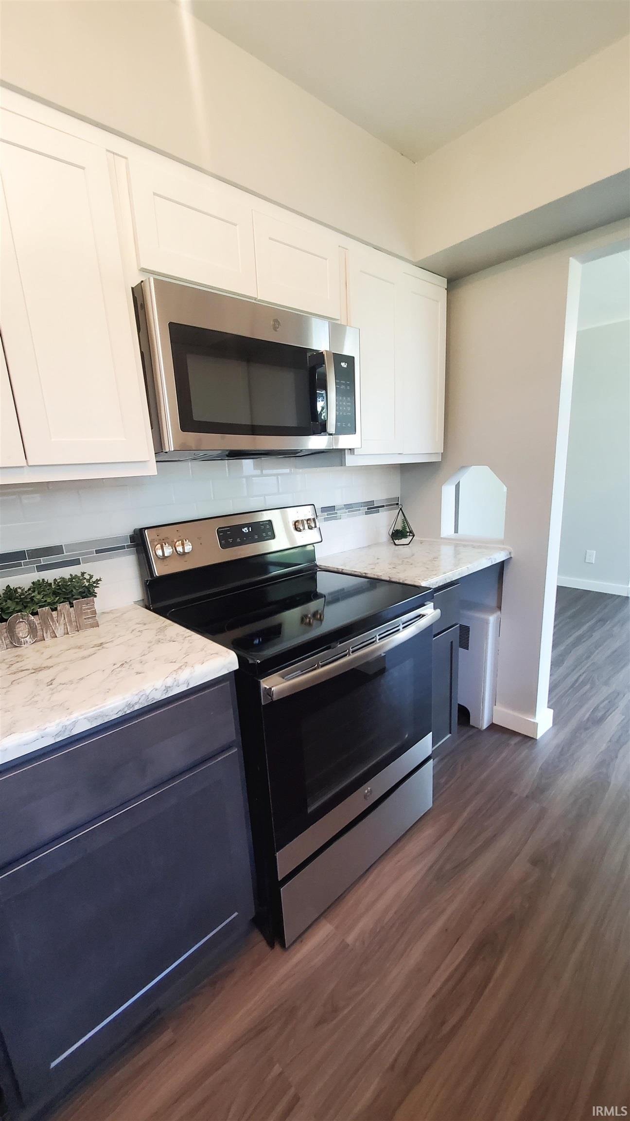 807 Ferndale