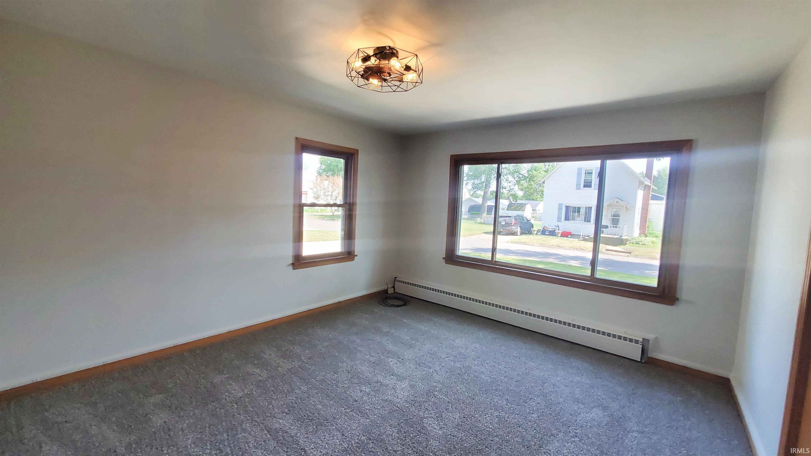 807 Ferndale