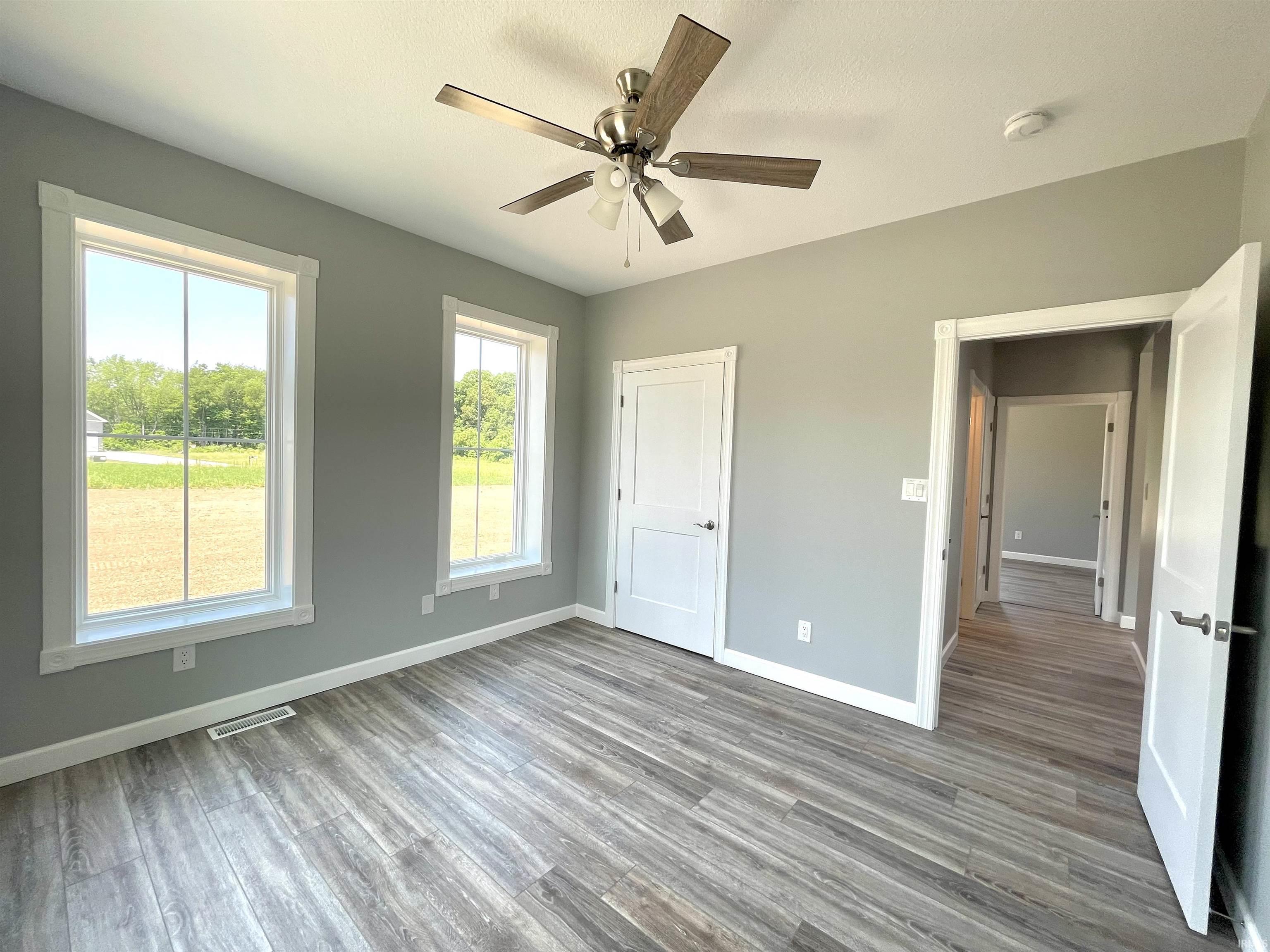 9553 Country Lane